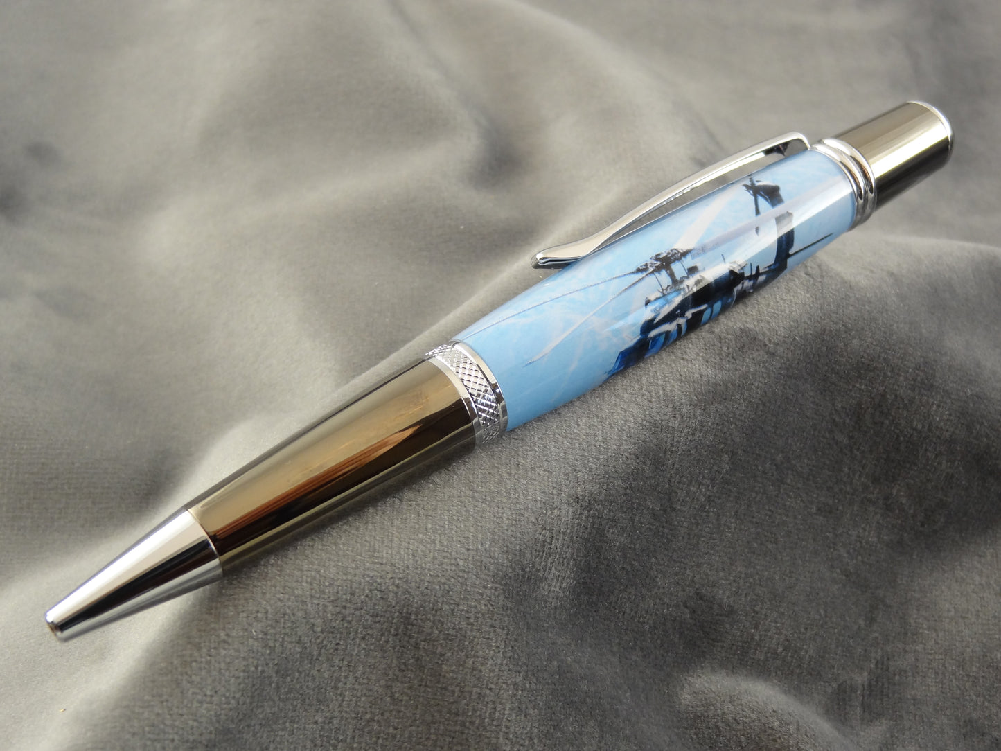 Sikorsky EH-60A Black Hawk Ink Pen with COA