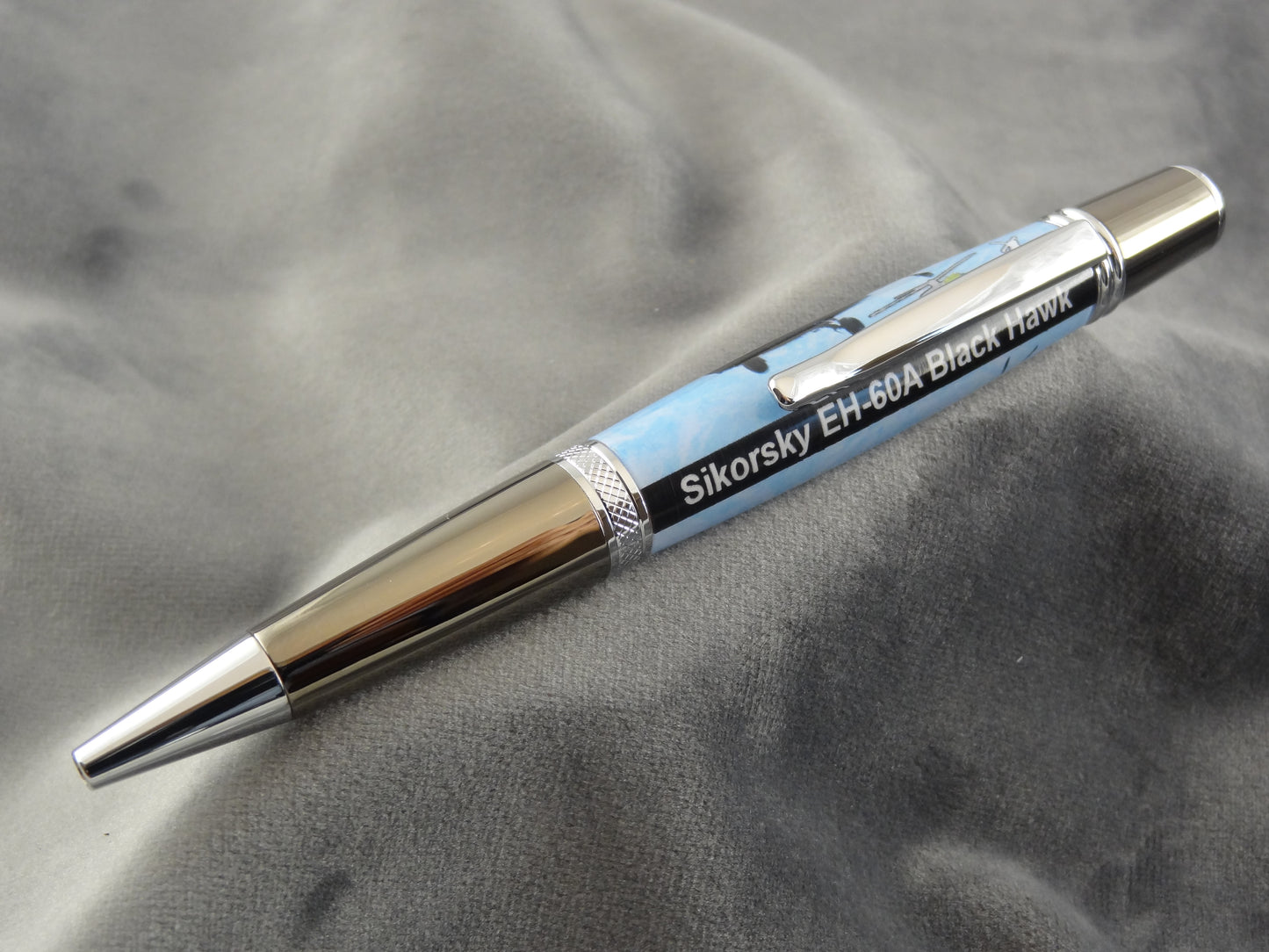 Sikorsky EH-60A Black Hawk Ink Pen with COA