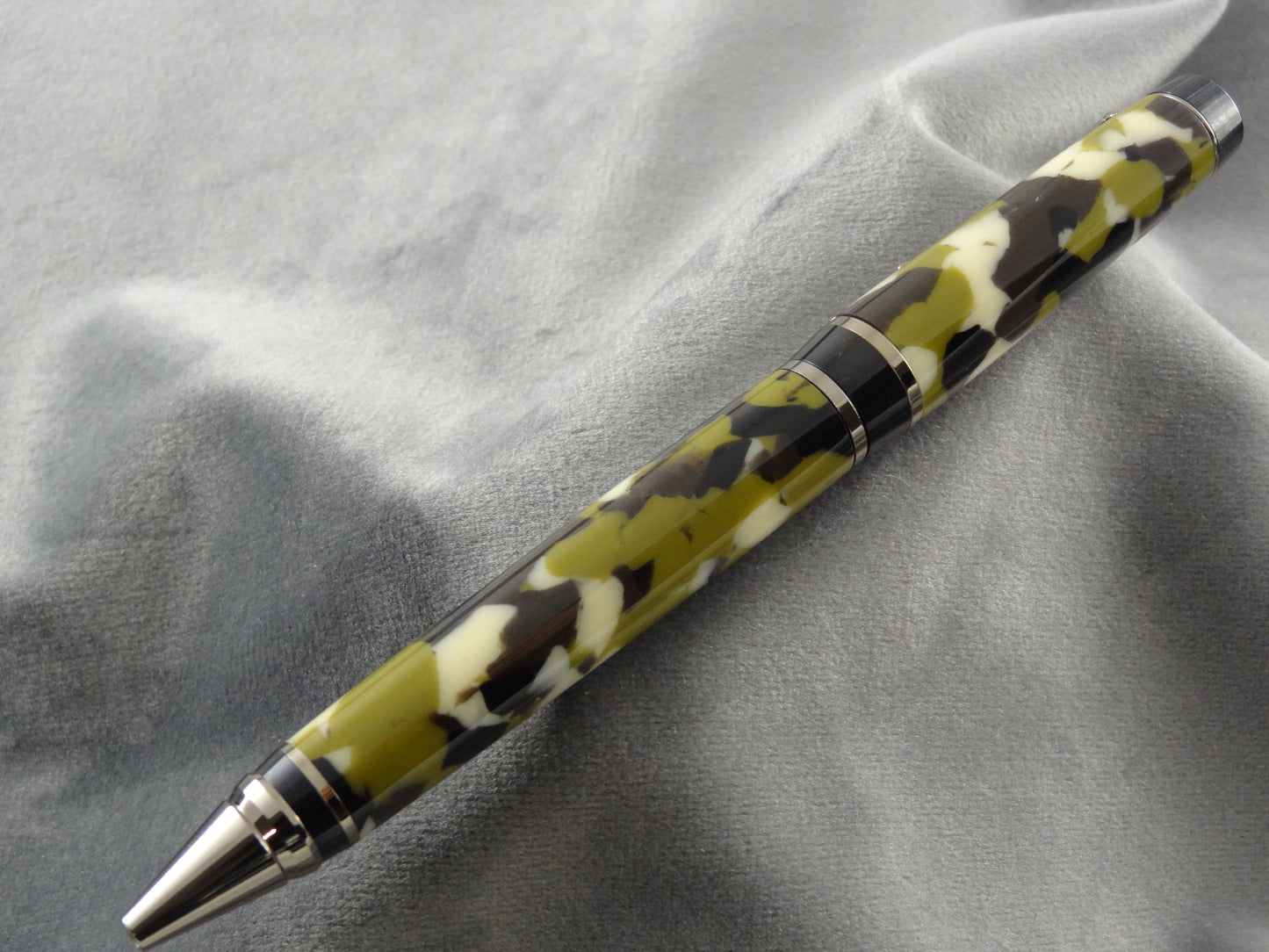 Jungle Camo Acrylic Ink Pen