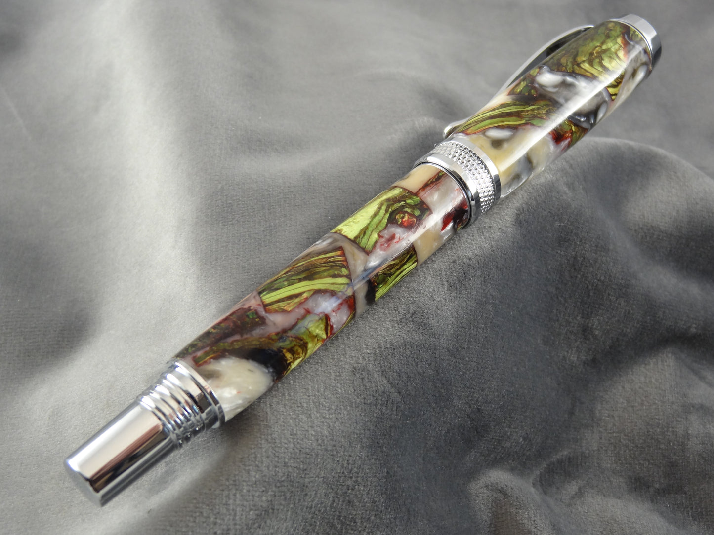 Hemp Wood in White Acrylic Ink Pen