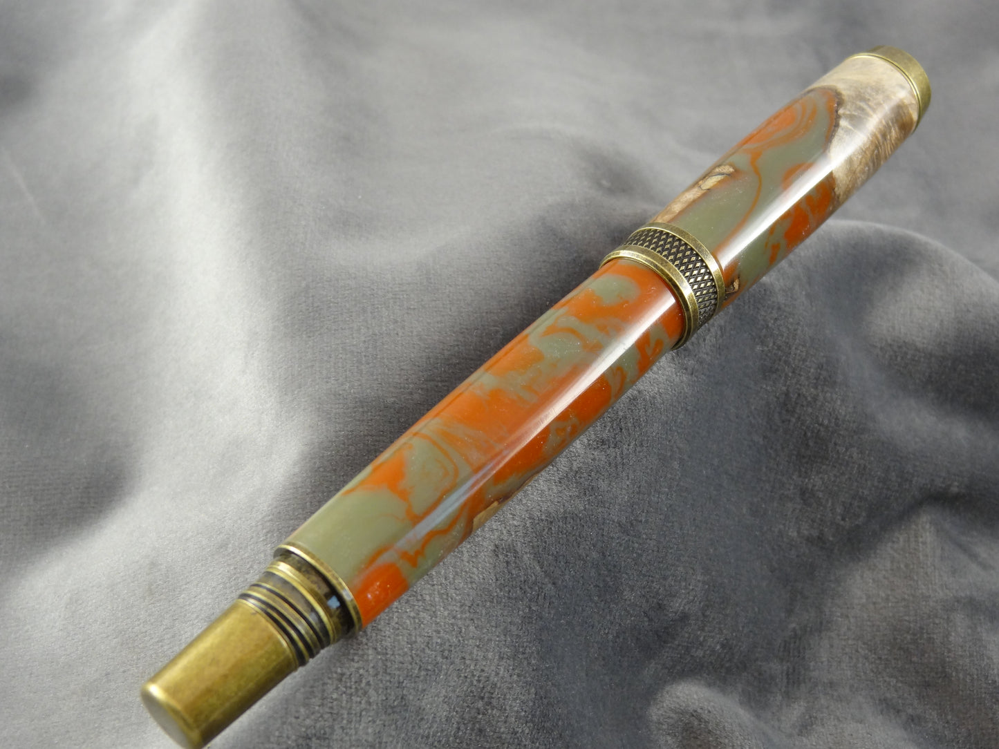 Rust and Bayberry in Maple Ink Pen