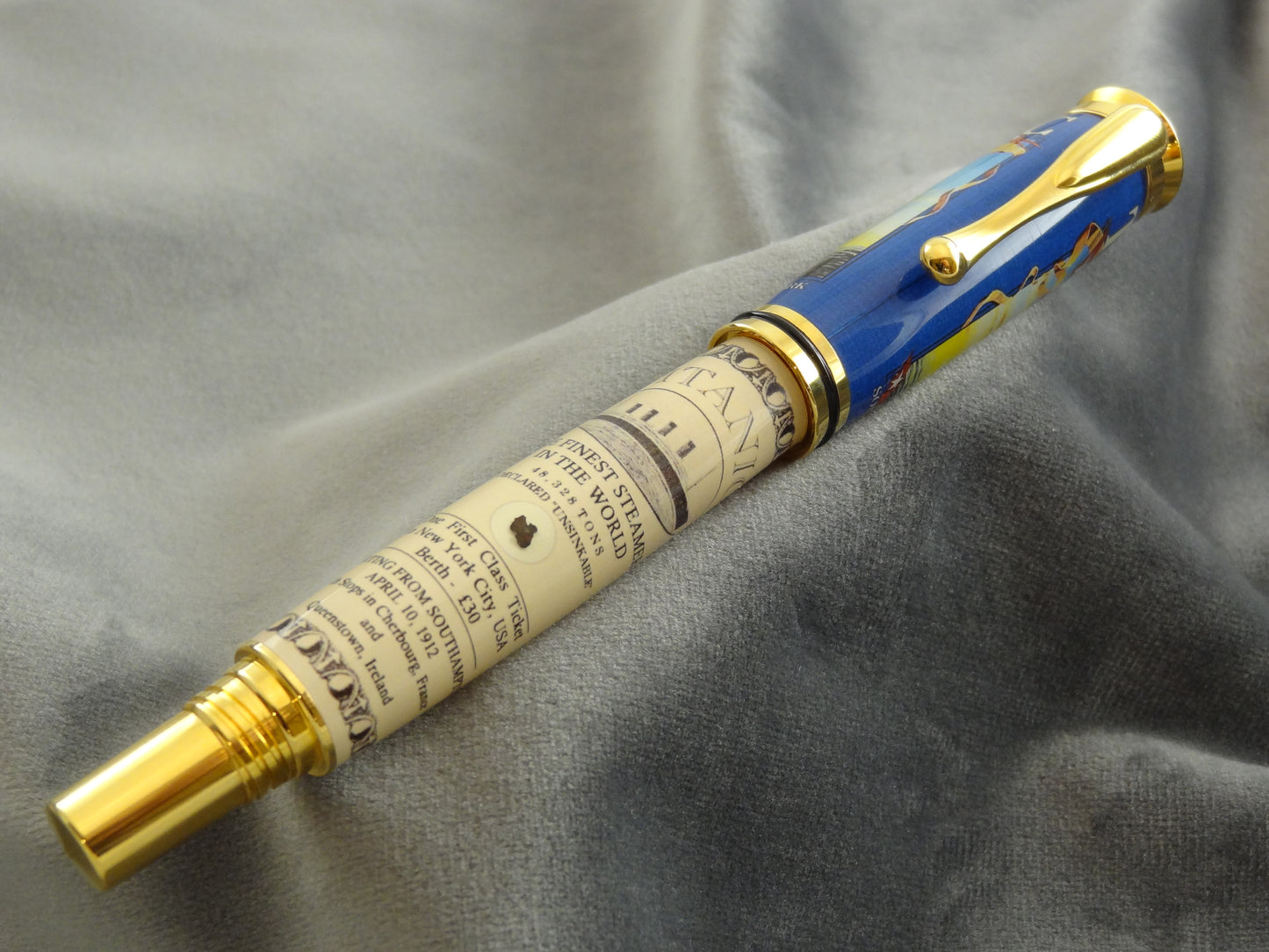RMS TItanic Rollerball Pen with COA