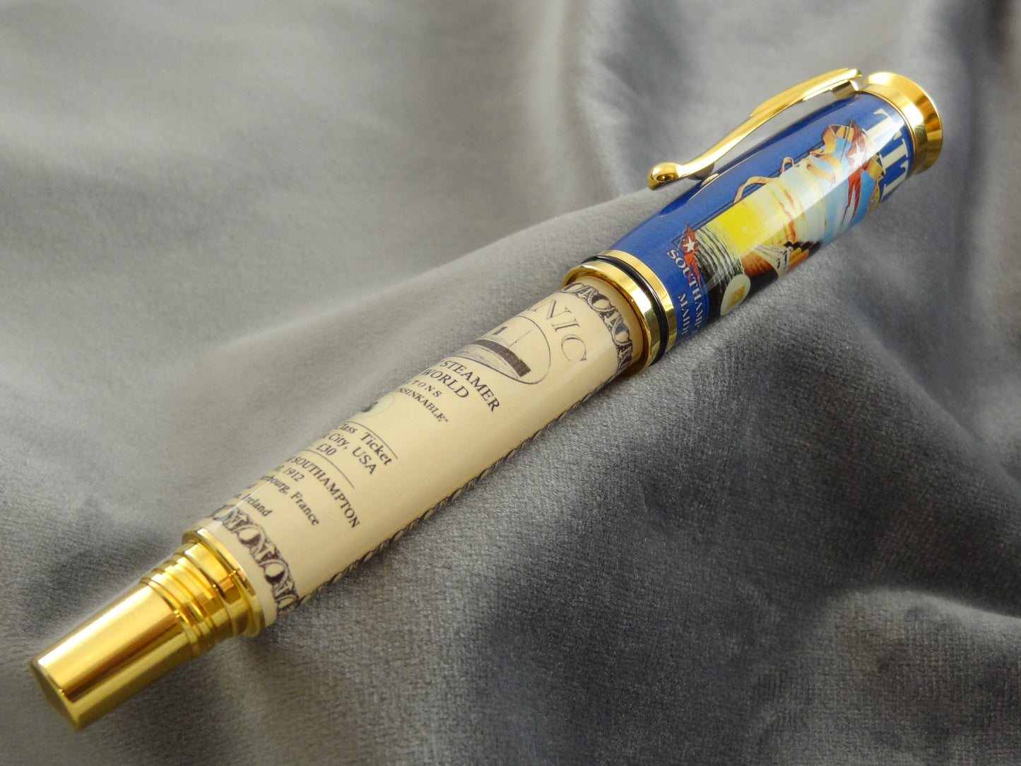 RMS TItanic Rollerball Pen with COA