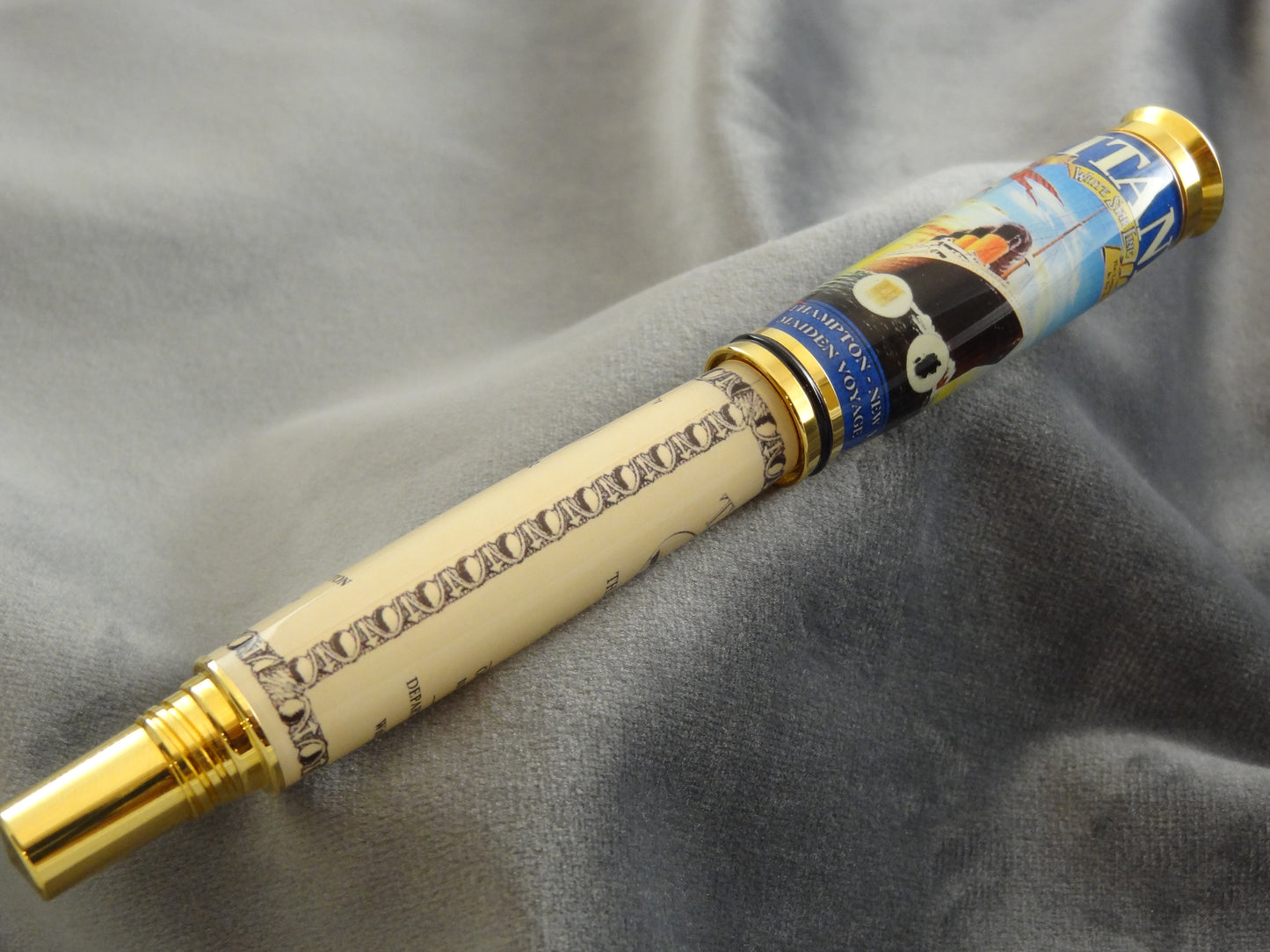 RMS TItanic Rollerball Pen with COA