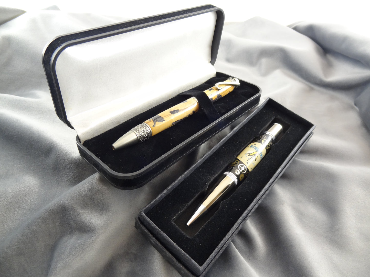 Space Shuttle Atlantis Ink Pen with COA