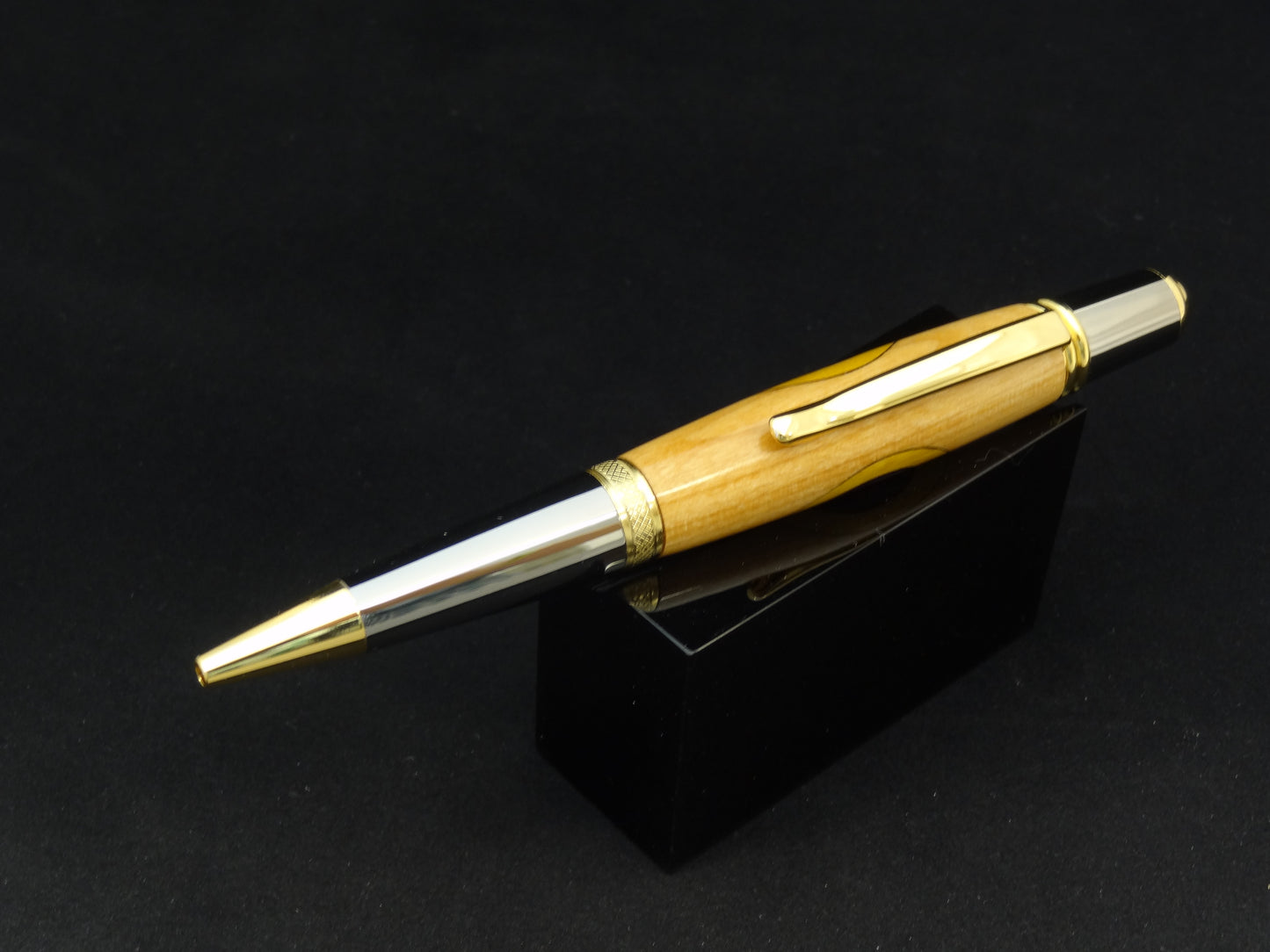 Purple Heart Medal Inlay Ink Pen