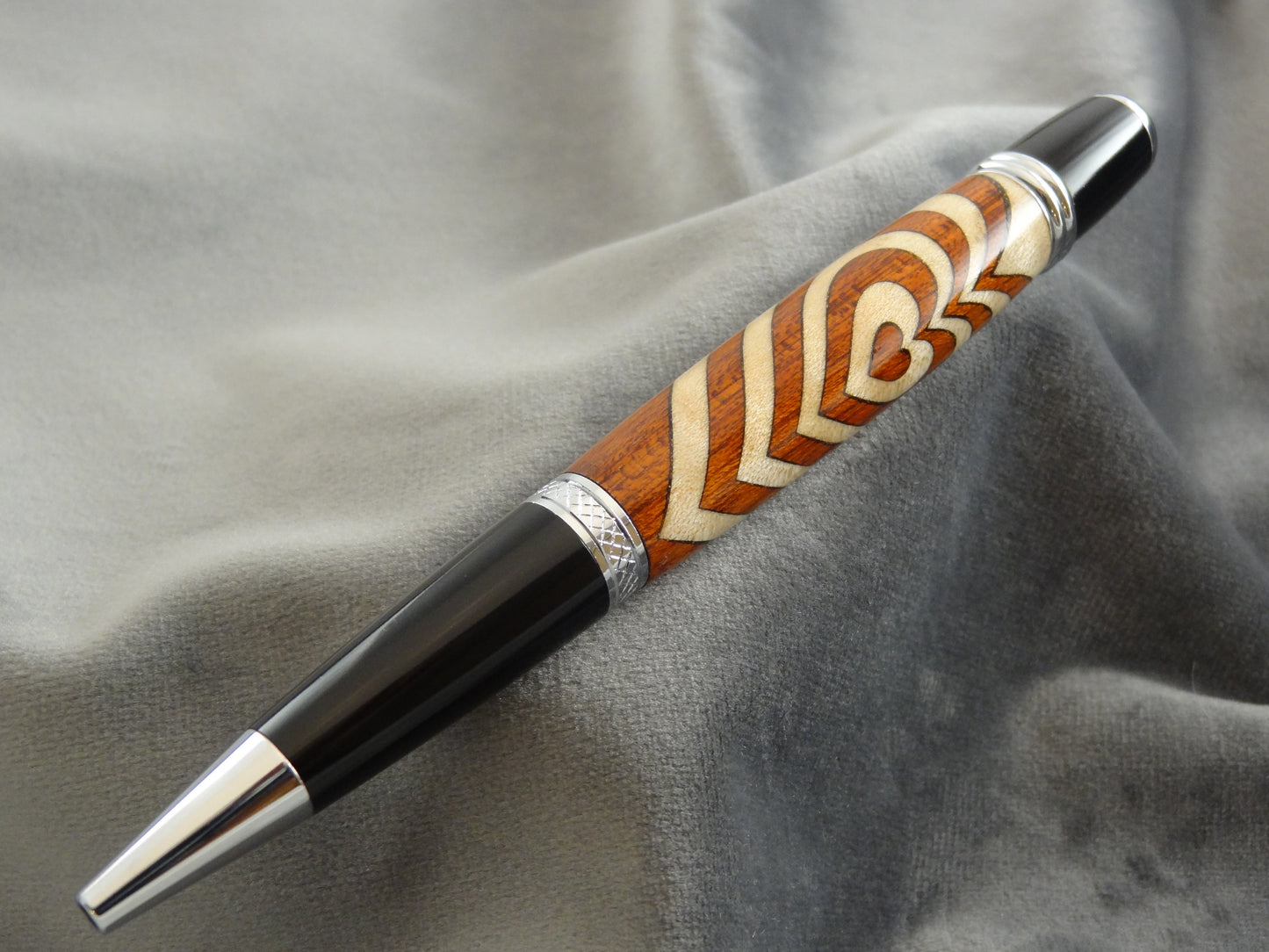 Segmented Hearts Rollerball Ink Pen