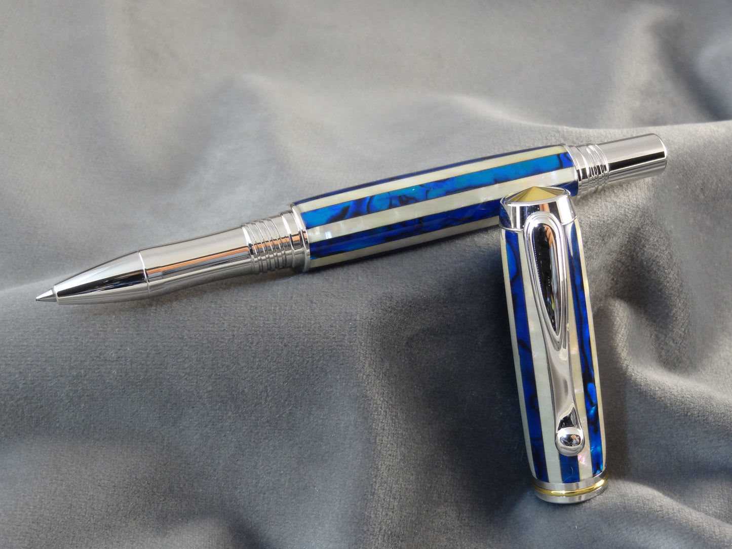 Abalone Seashell Blue & White Striped Ink Pen