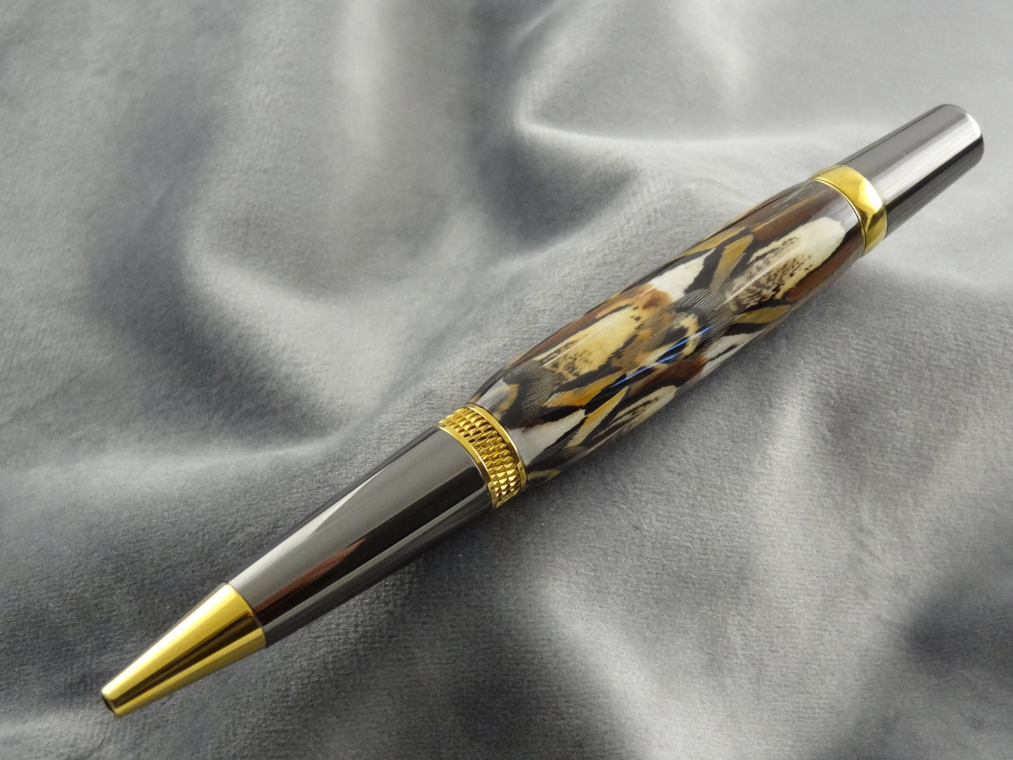 Fantastic Feathers Ring Neck Pheasant Ink Pen