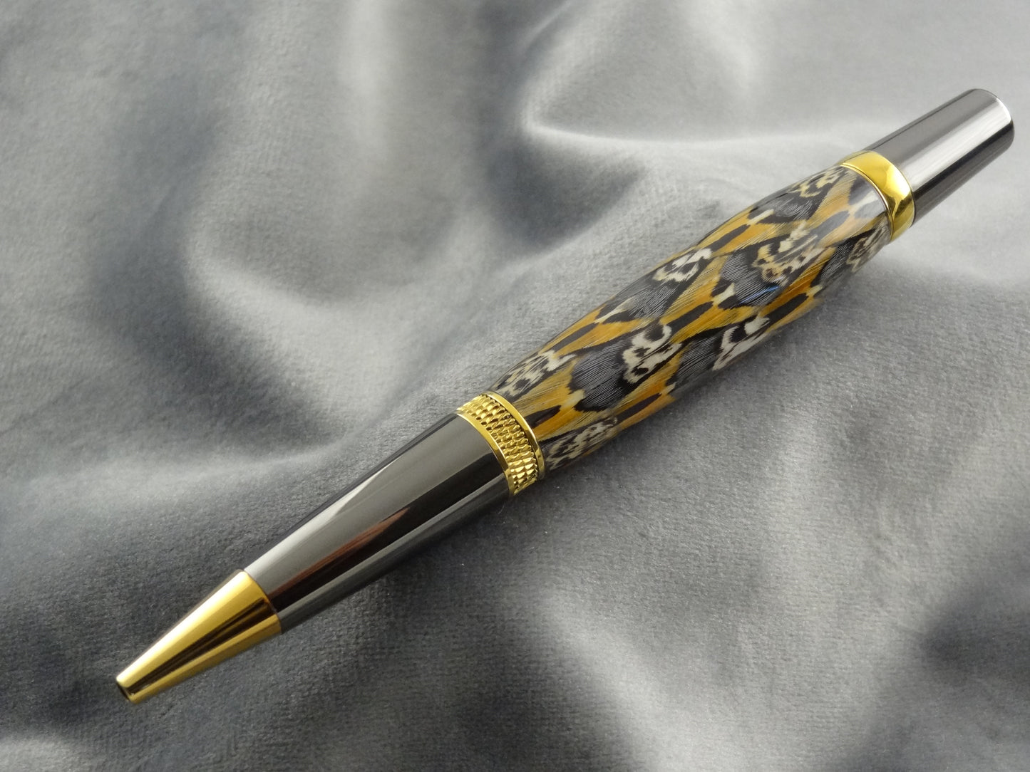 Fantastic Feathers Ring Neck Pheasant Ink Pen