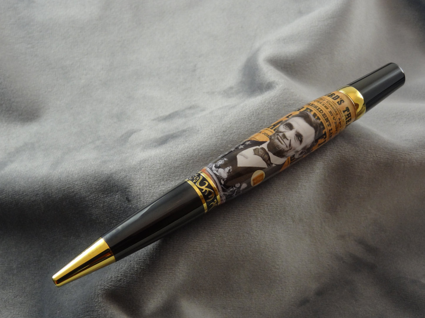 Ford's Theater Historical Ink Pen with COA and Coin