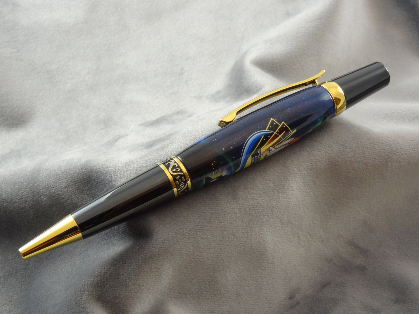 Space Shuttle Atlantis Ink Pen with COA