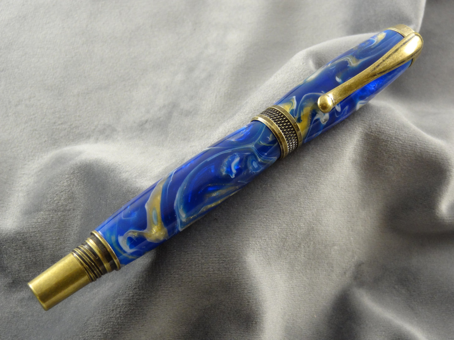 Macaw Acrylic Rollerball Ink Pen
