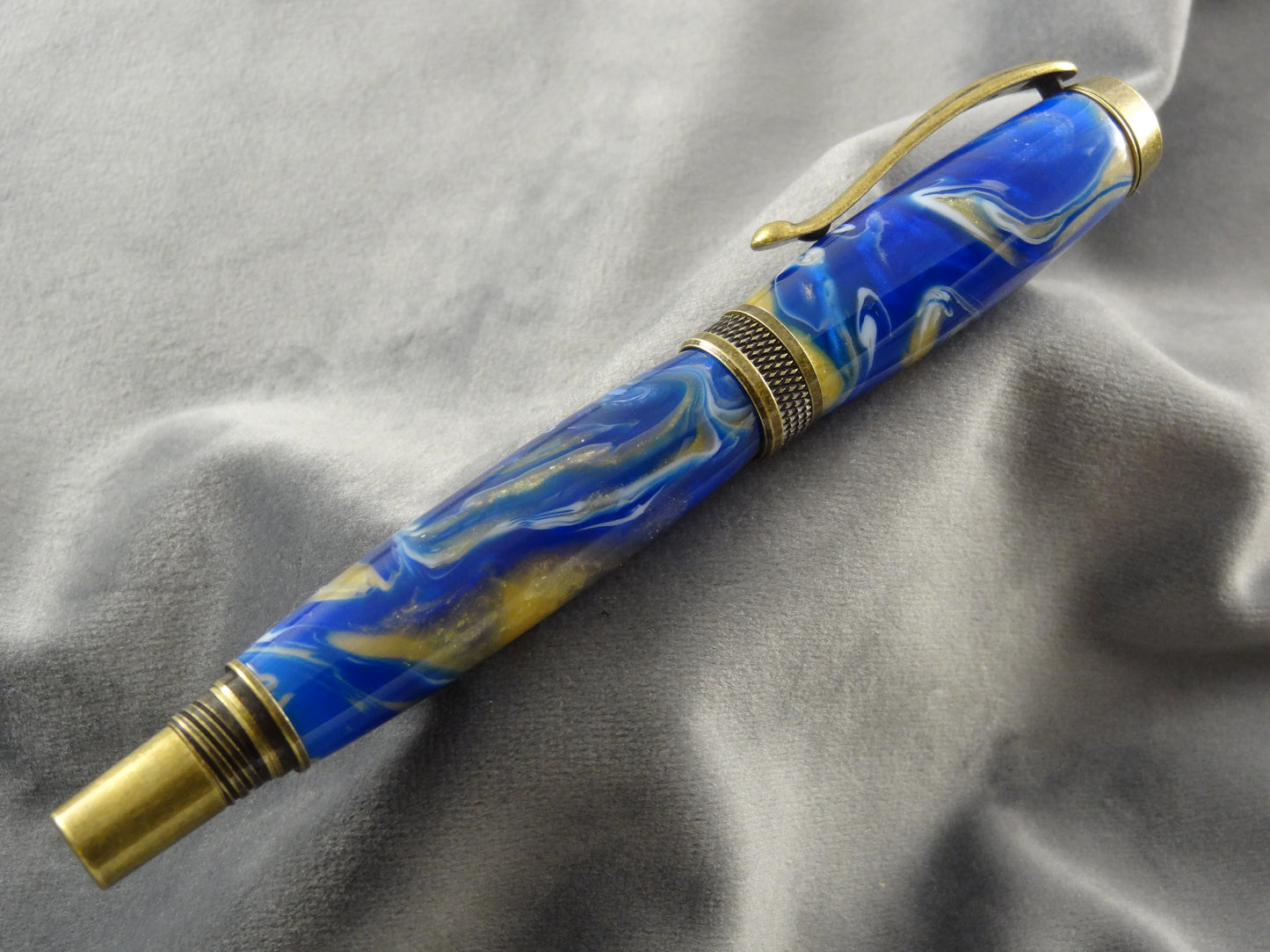 Macaw Acrylic Rollerball Ink Pen