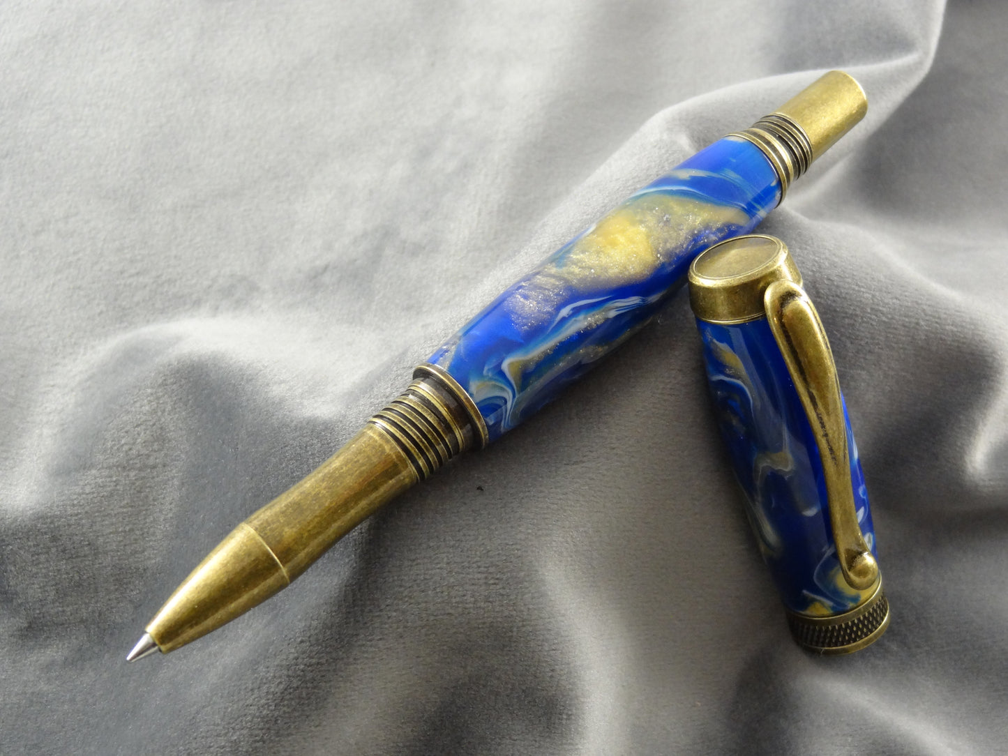 Macaw Acrylic Rollerball Ink Pen