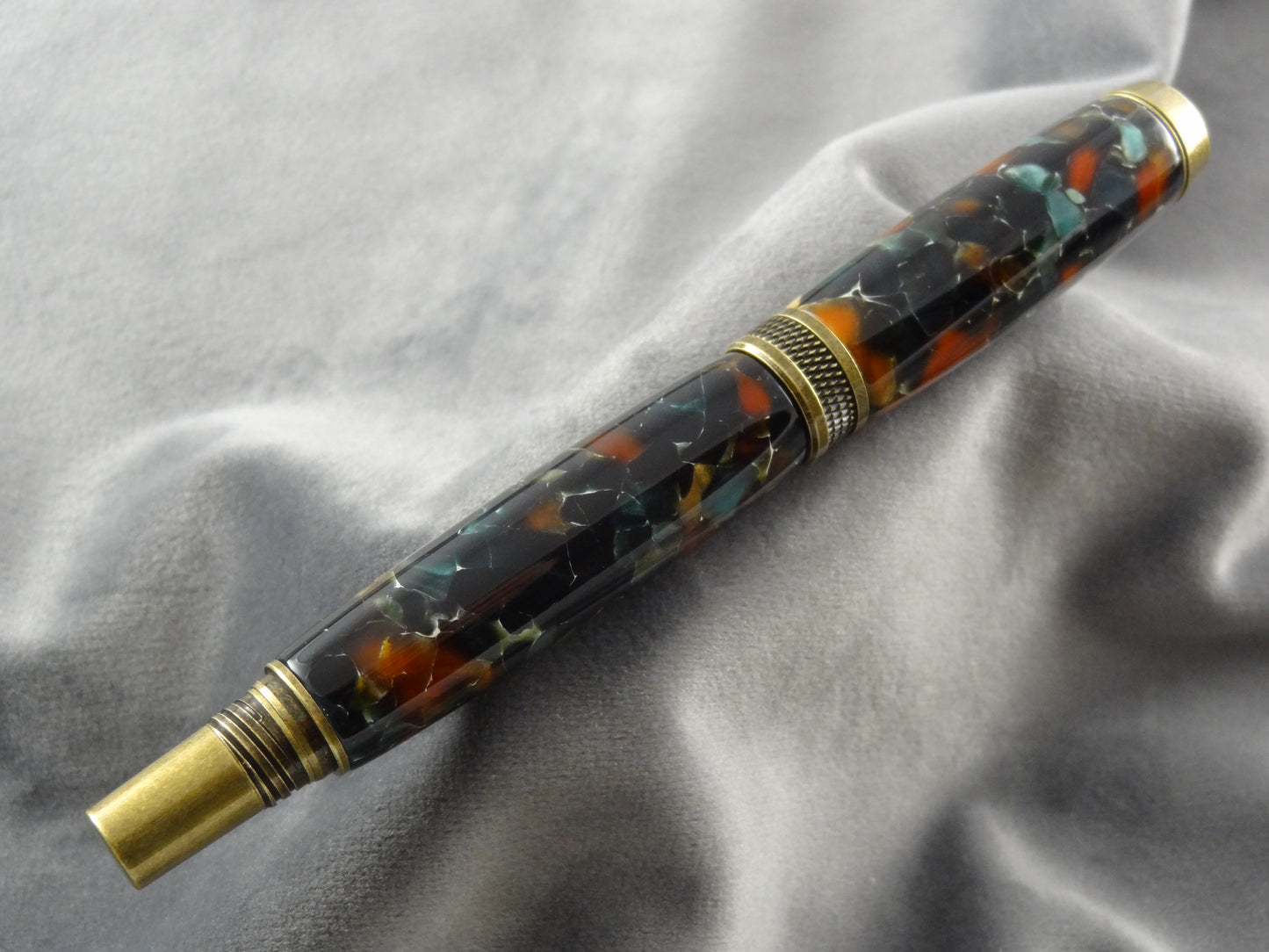 Conway Stewart Inspired Pistachio Ink Pen