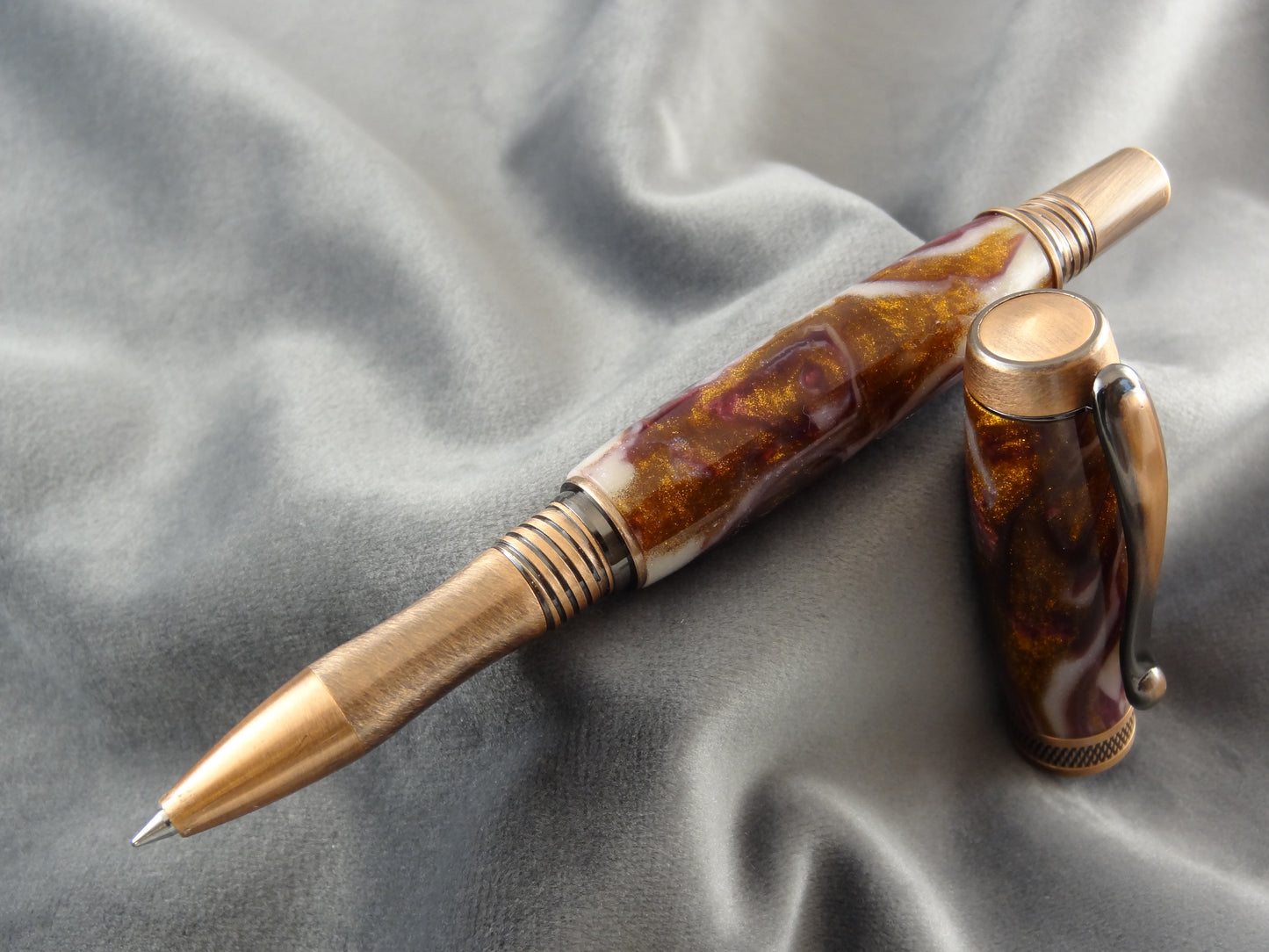 Devil's Gold Diamond Knurl Rollerball Pen