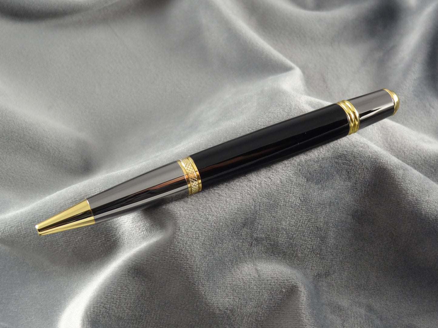 Black Ebony Wooden Ink Pen