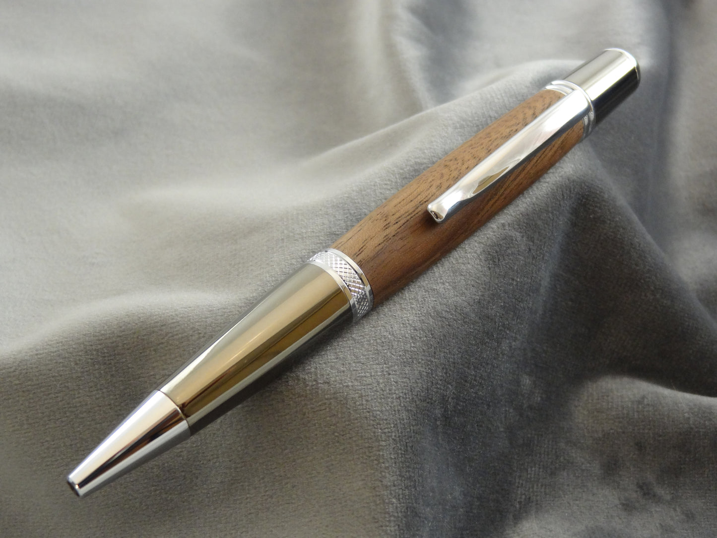 Walnut Ink Pen