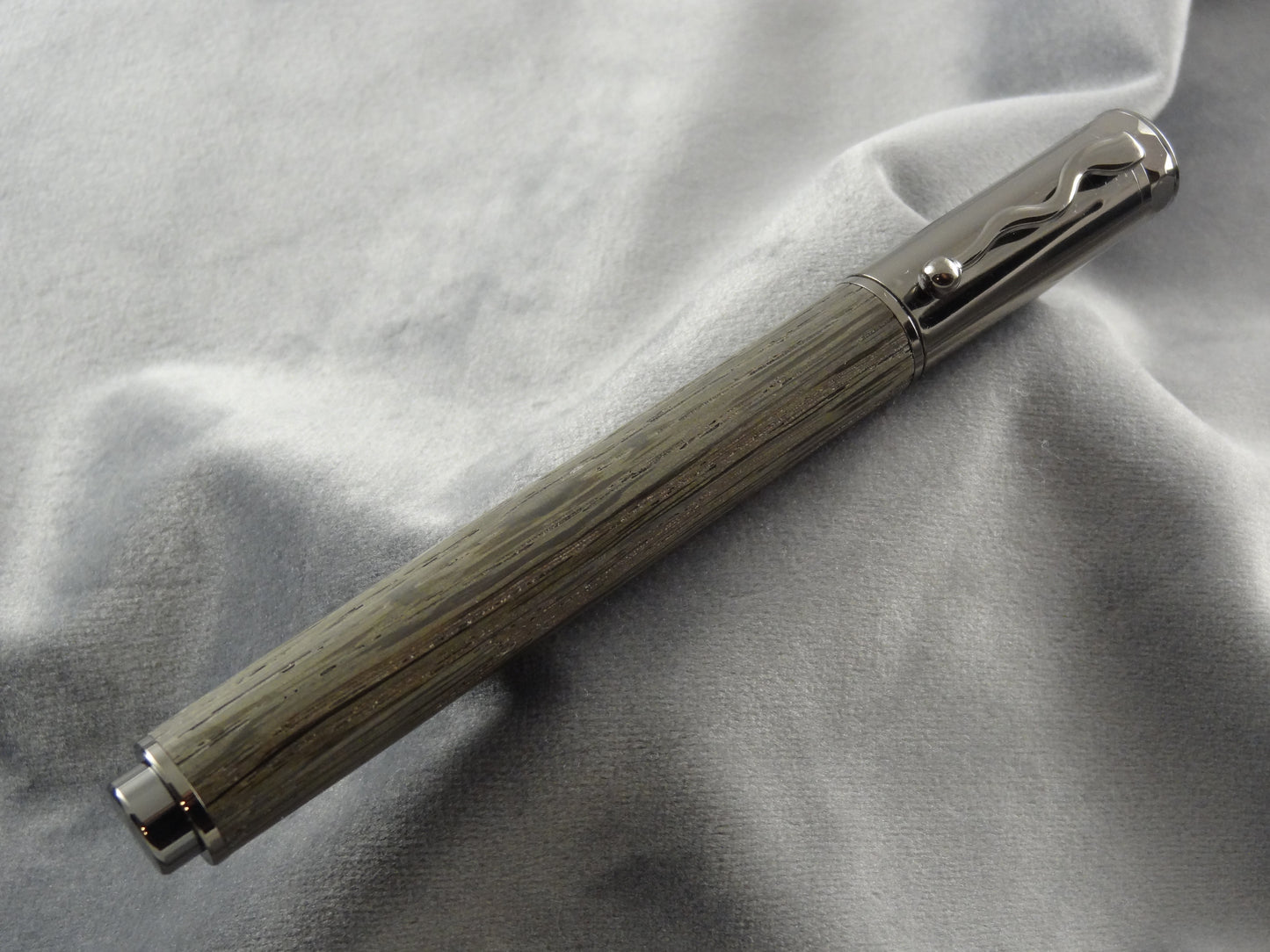 Bog Oak from England Ink Pen