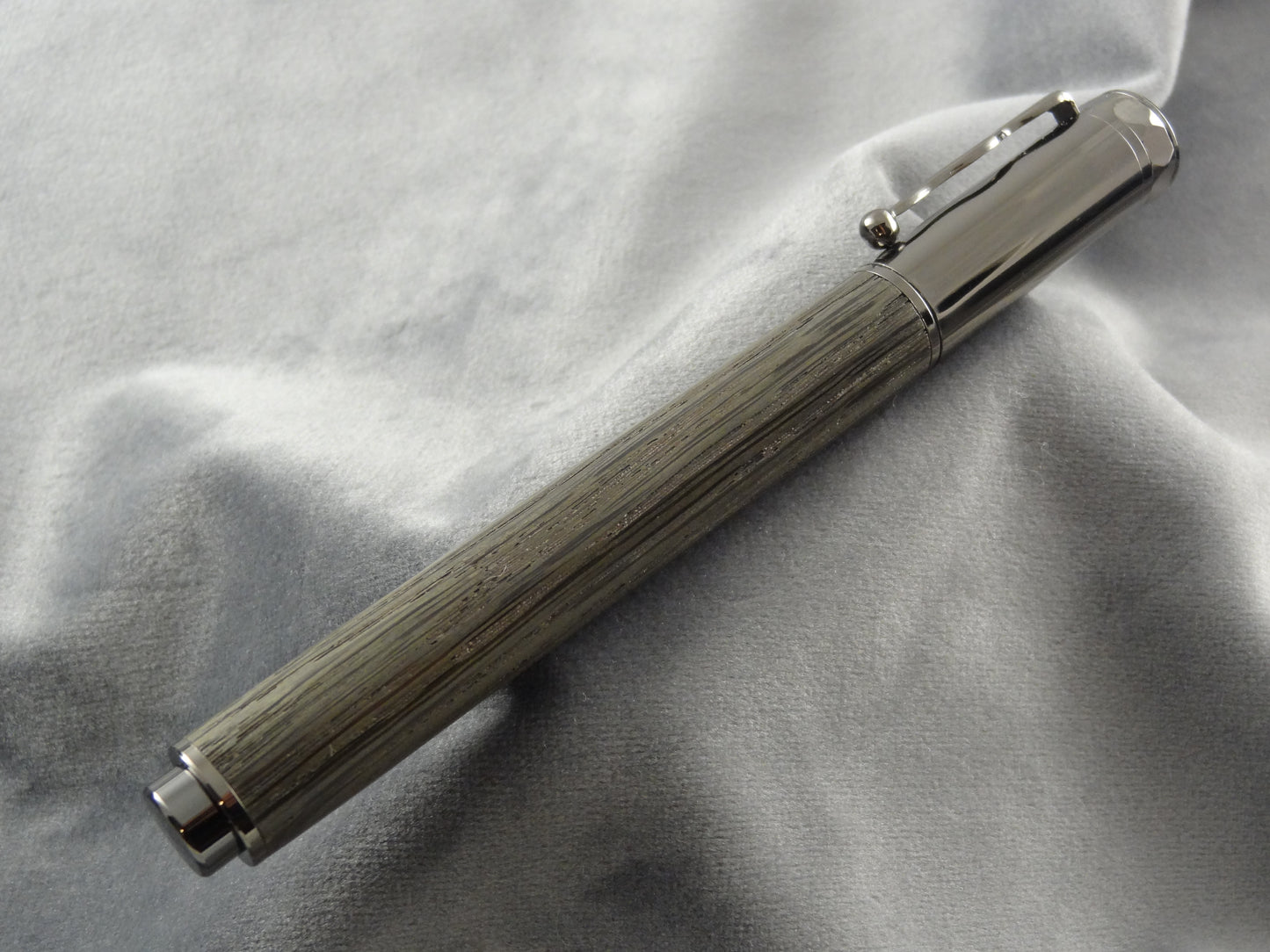 Bog Oak from England Ink Pen
