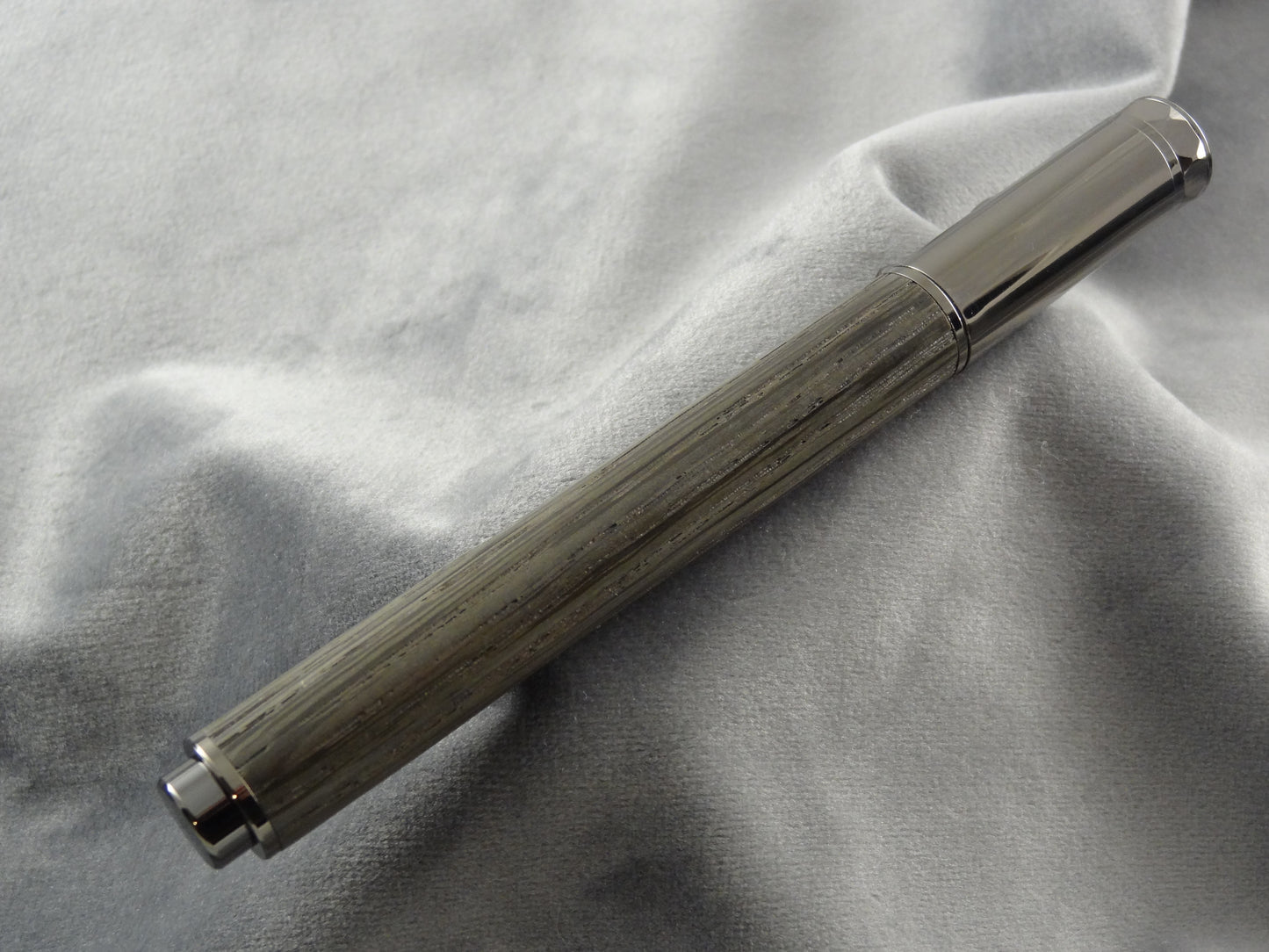 Bog Oak from England Ink Pen