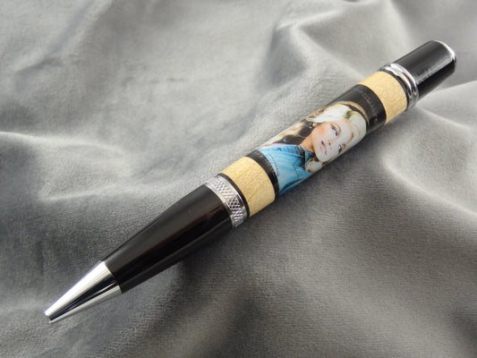 Grand Ole Opry Ink Pen with Certificate Of Authenticity