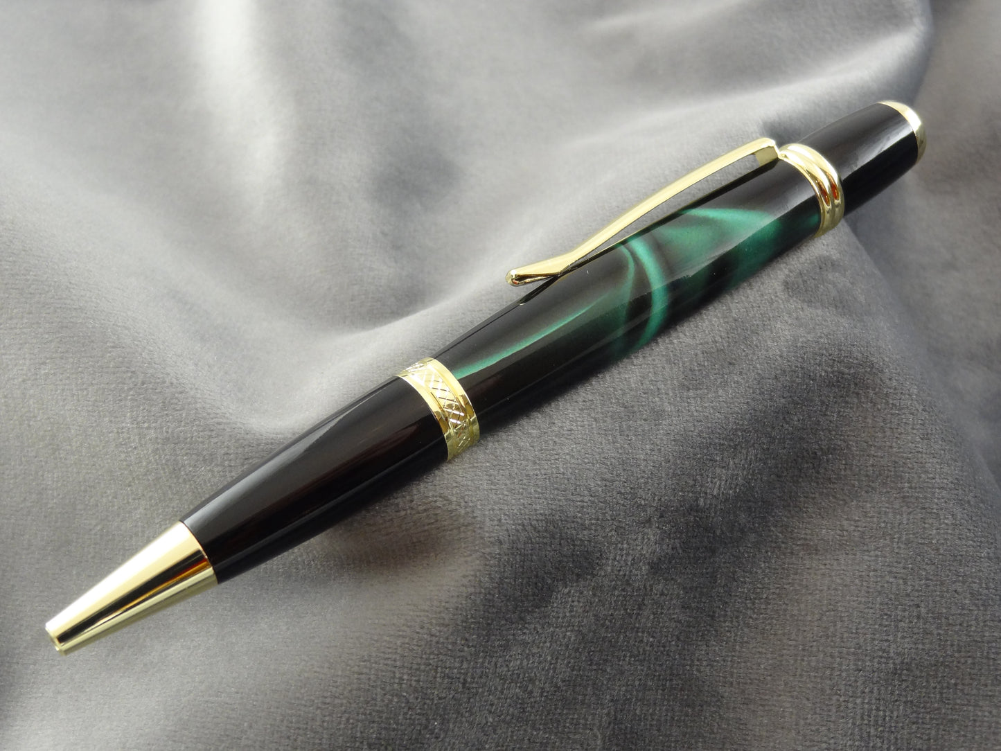 Jade Green Swirl Acrylic Ink Pen