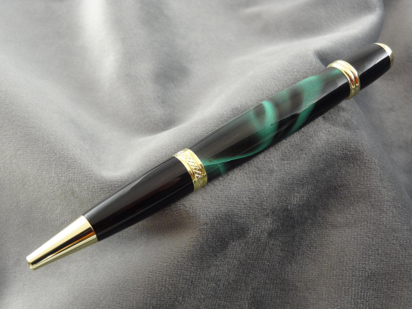 Jade Green Swirl Acrylic Ink Pen