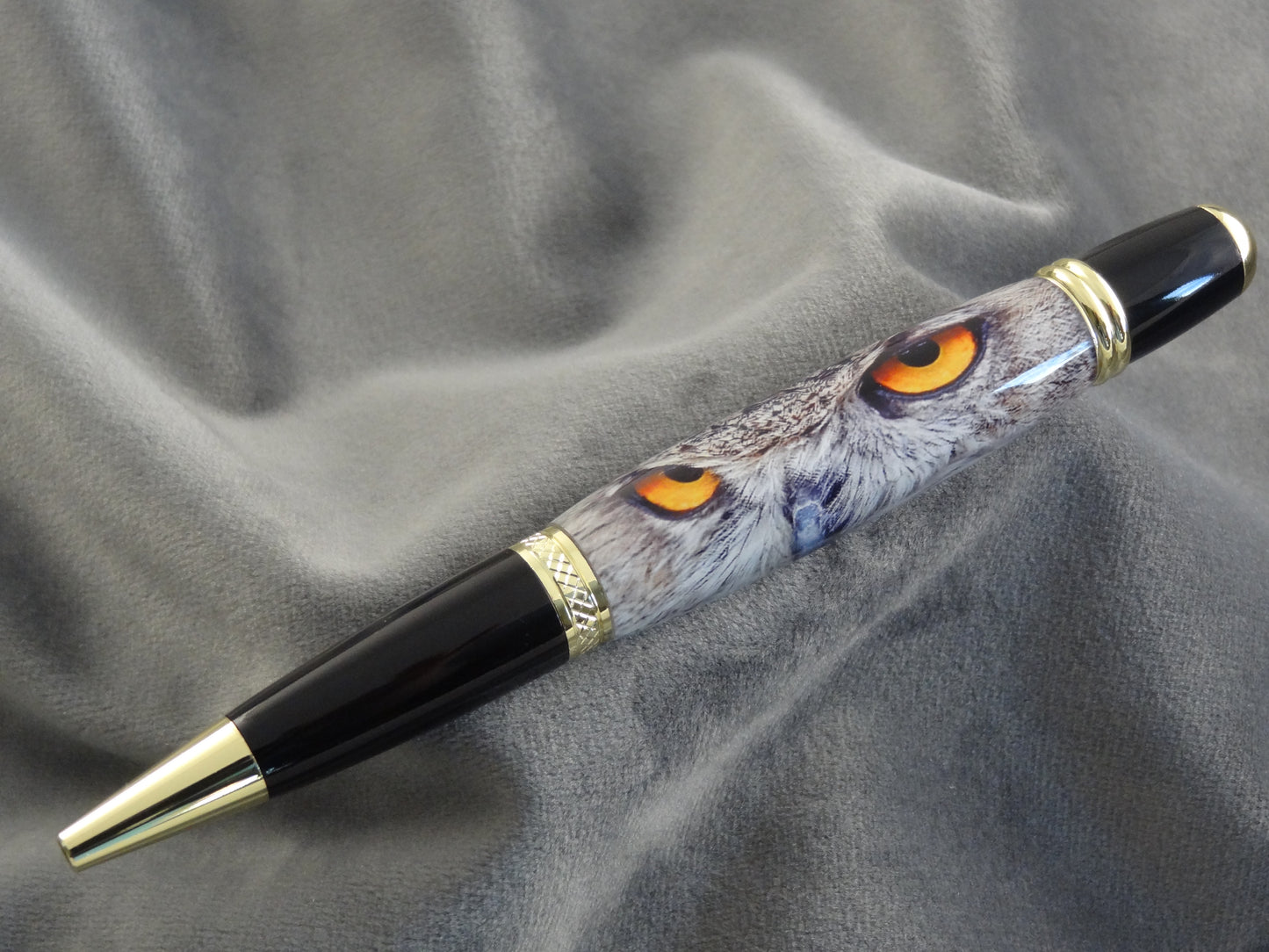 Owl  Eyes Acrylic Ink Pen