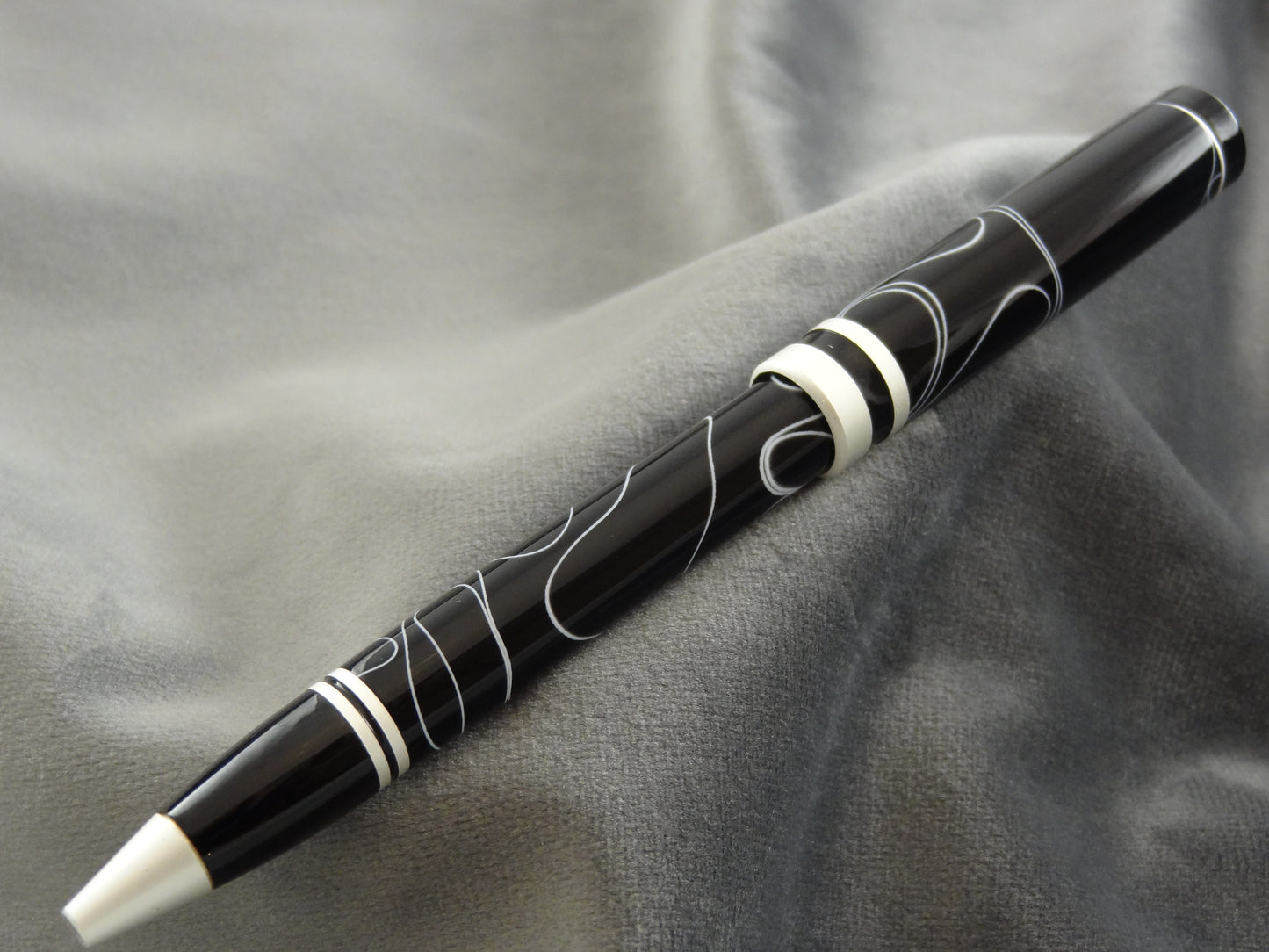 White Threaded Twist Rollerball Ink Pen