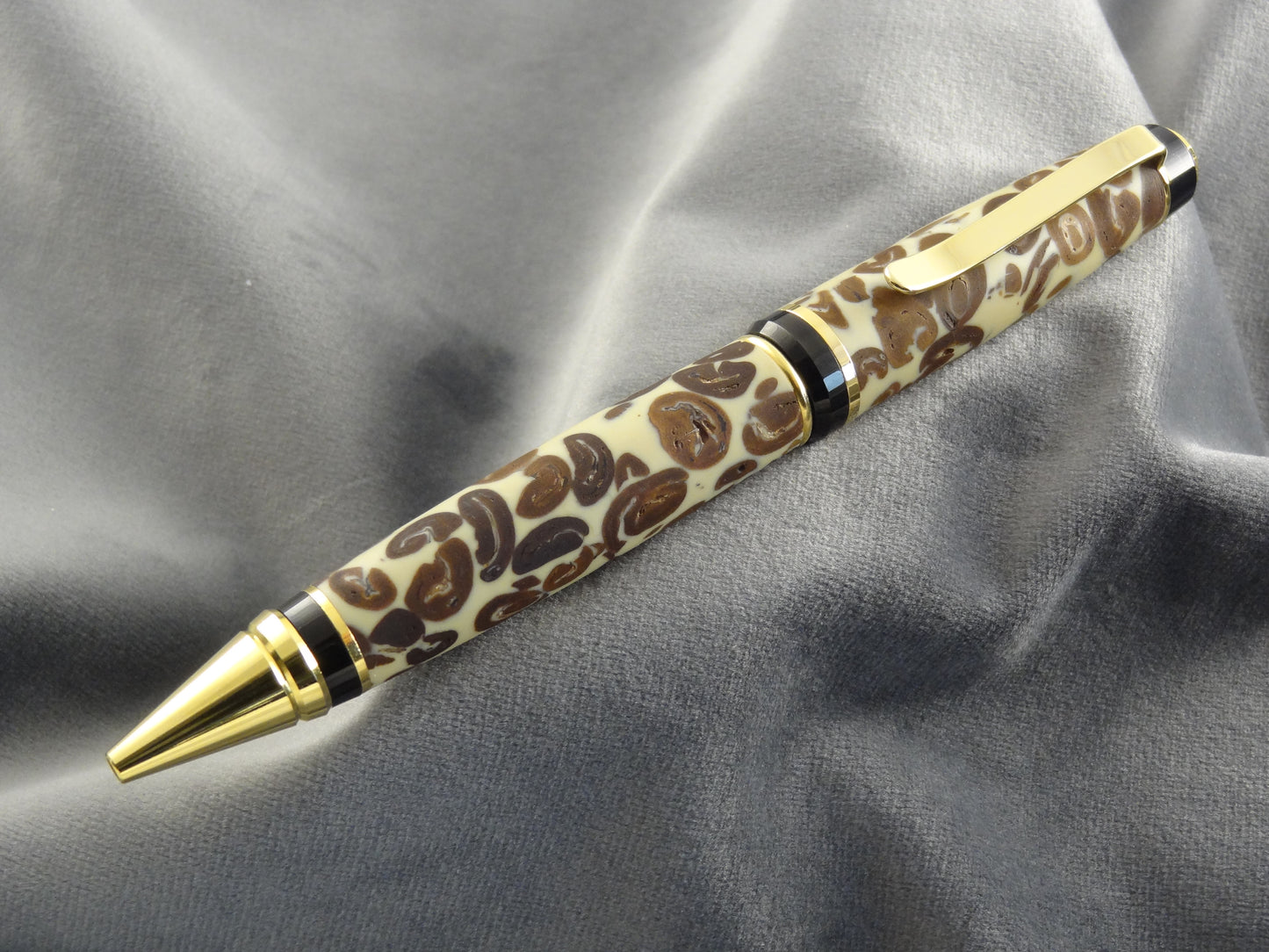 Coffee Beans in Cream Ink Pen