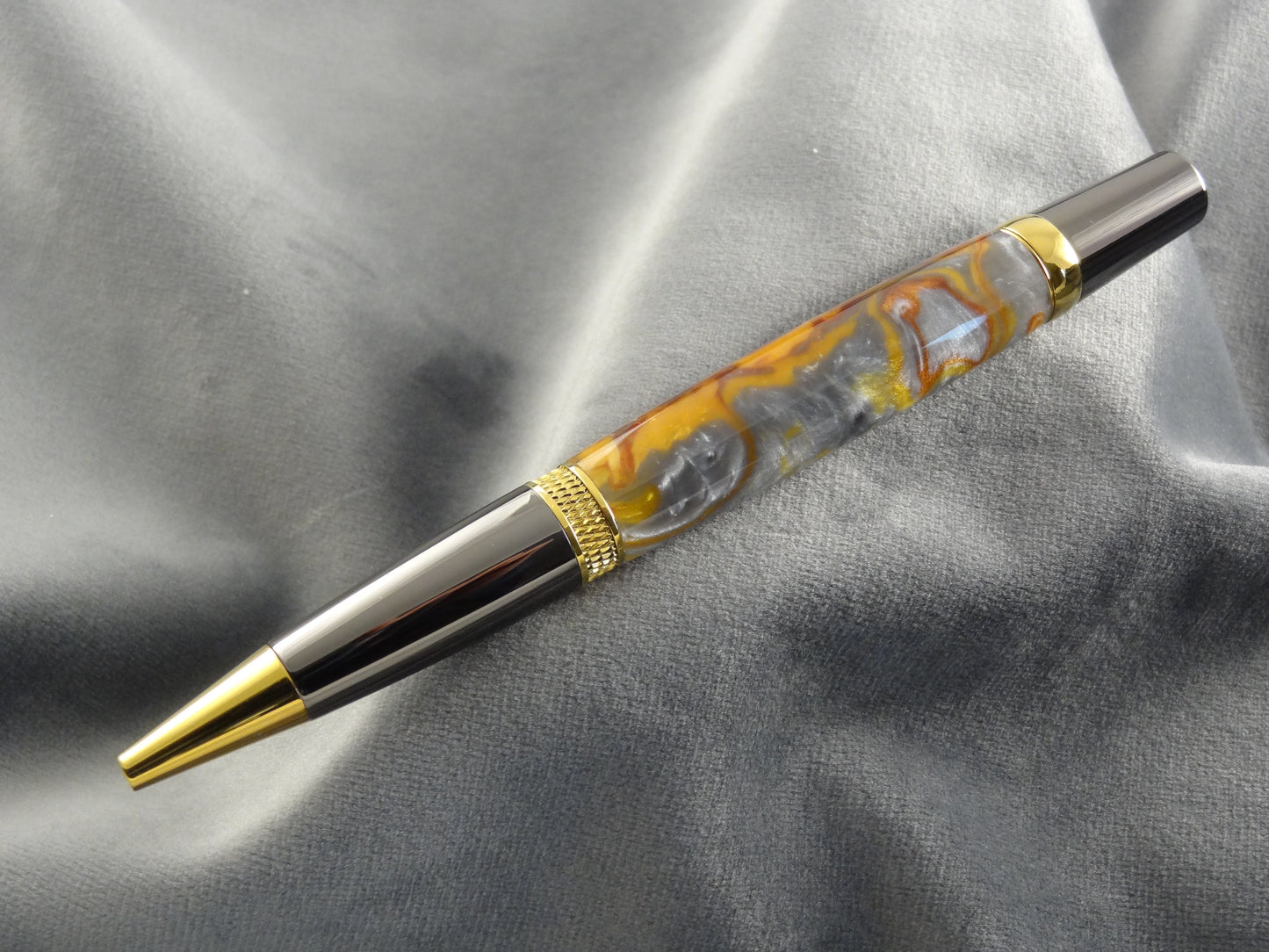 Molten Metal Acrylic Ink Pen