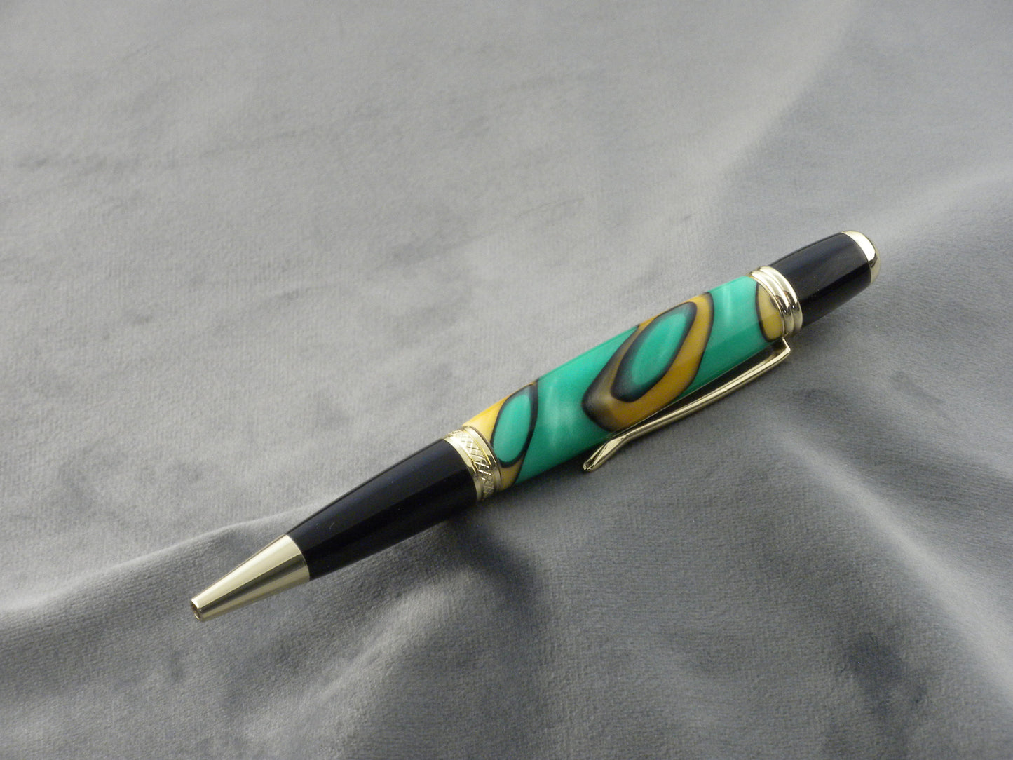 Green Gold and Black Ink Pen