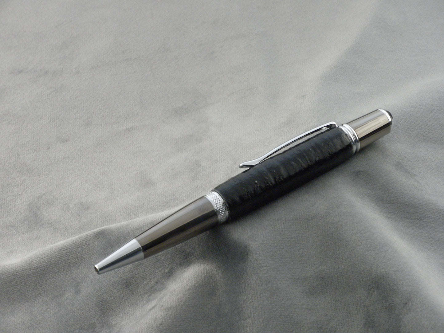 Black Leather Ink Pen