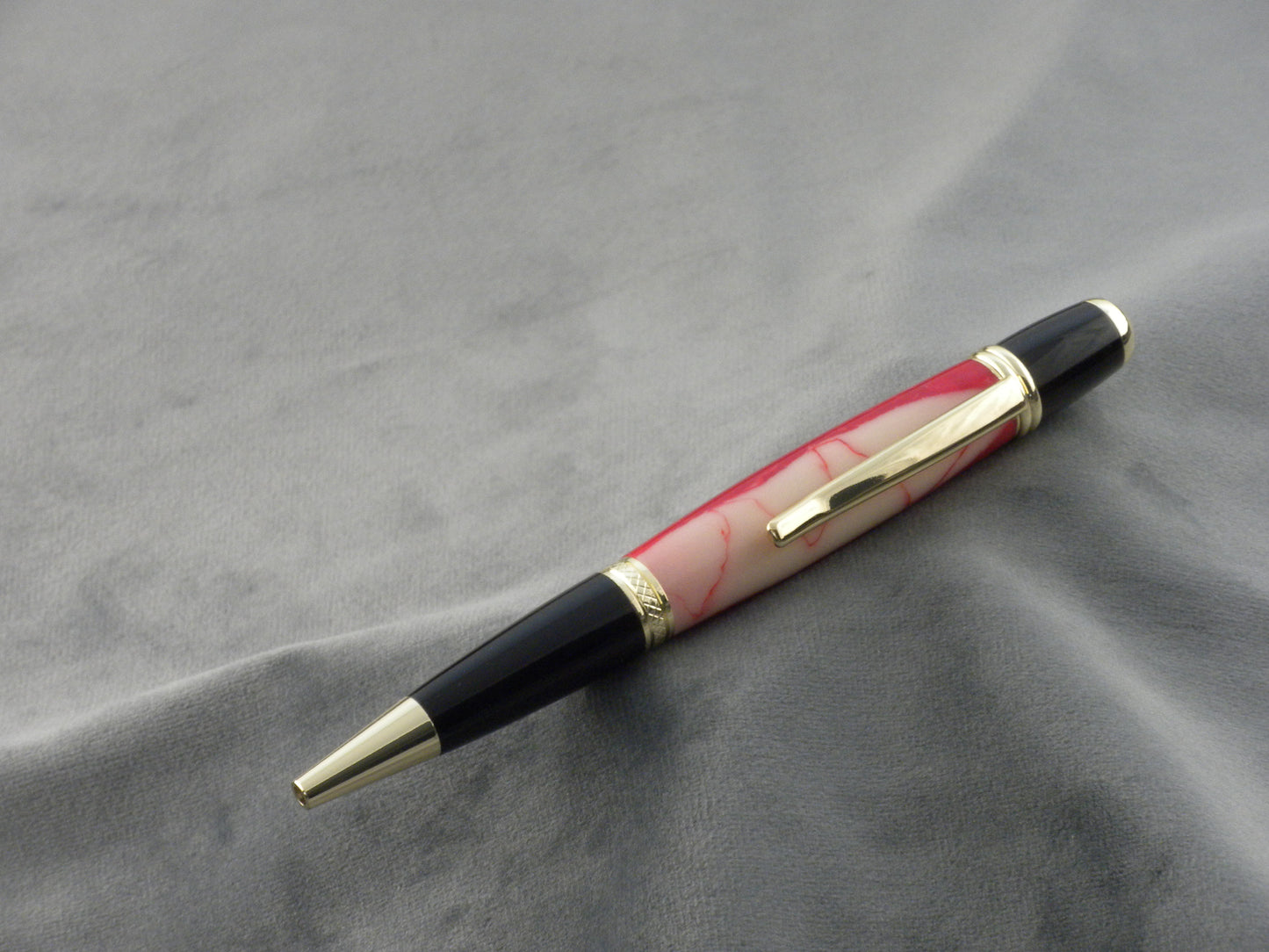 Red & Cream Acrylic Ink Pen