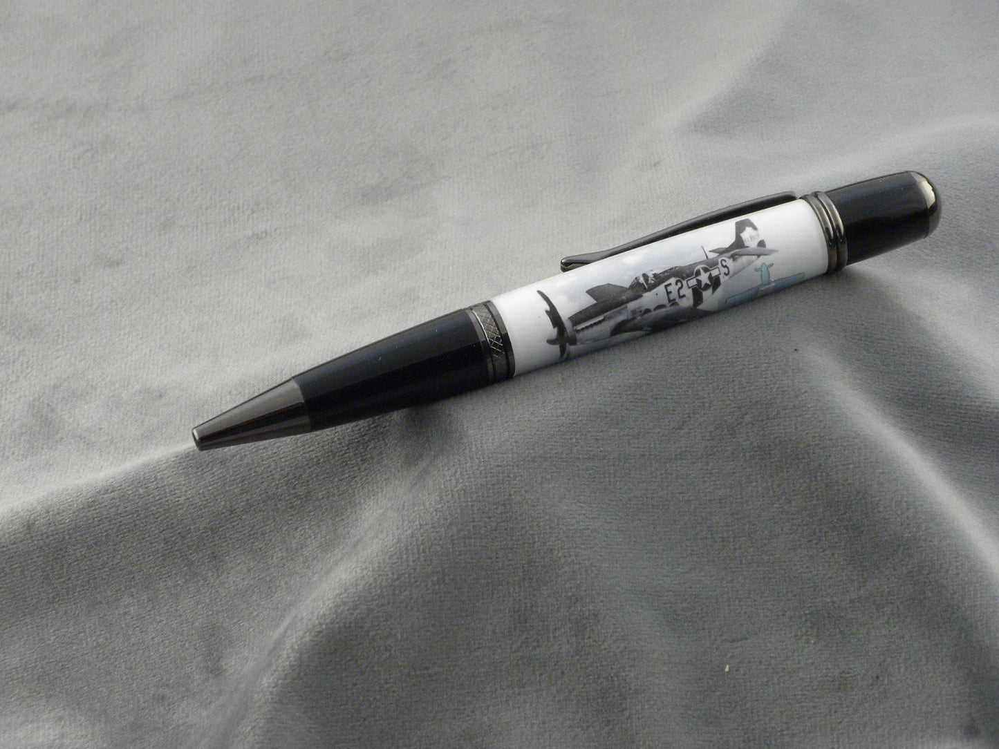 P-51 Mustang Historical Pen with COA