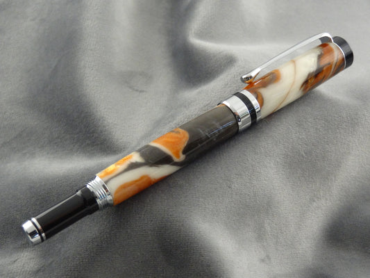 Earths Core Rhino Fountain Pen