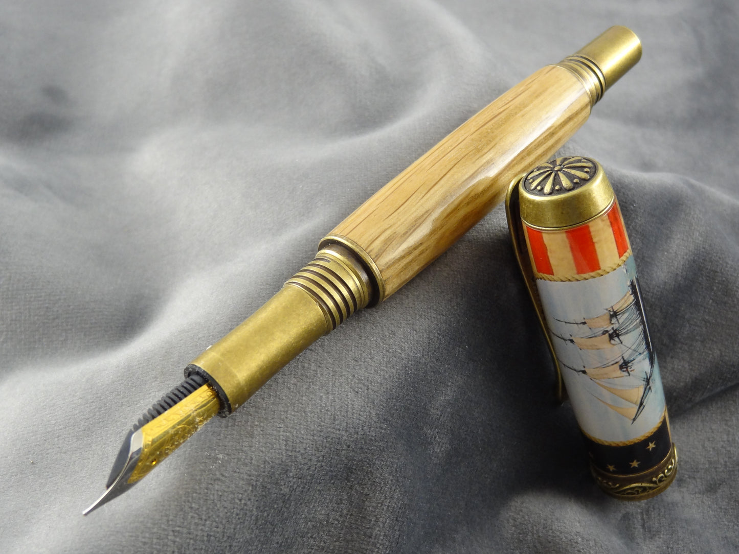 USS Constitution Fountain Pen with COA