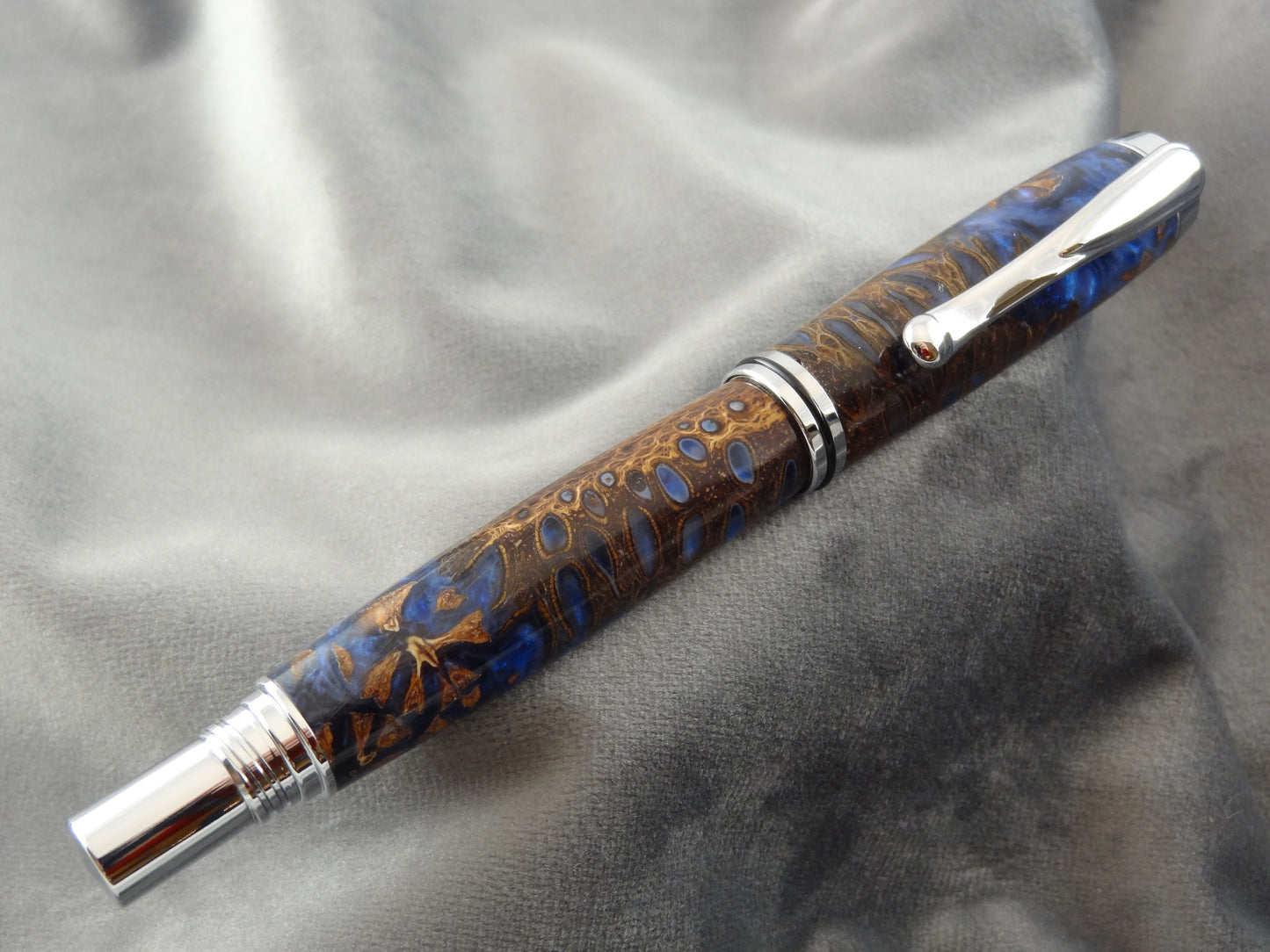 Banksia Pod Hybrid Rollerball Ink Pen