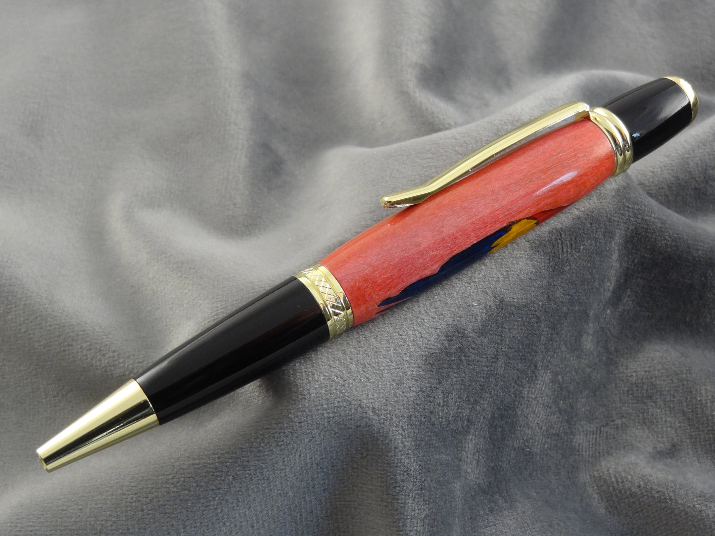 Macaw Parrot Inlay Ink Pen