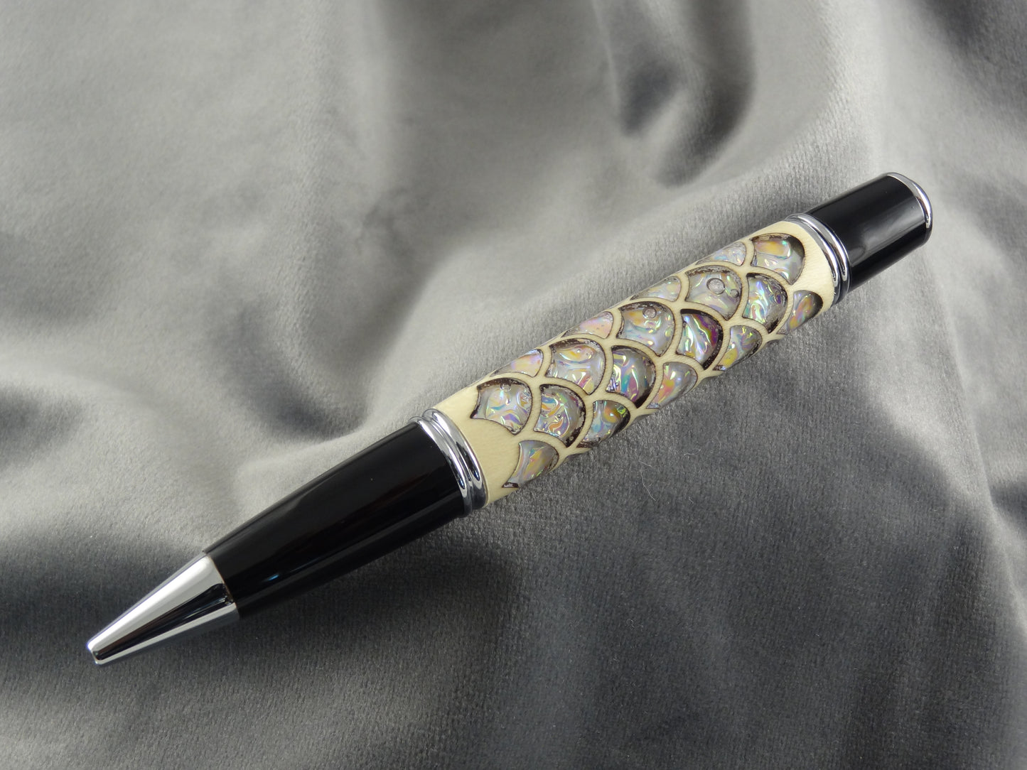 Dragon Scales Dicrolam Acrylic Ink Pen