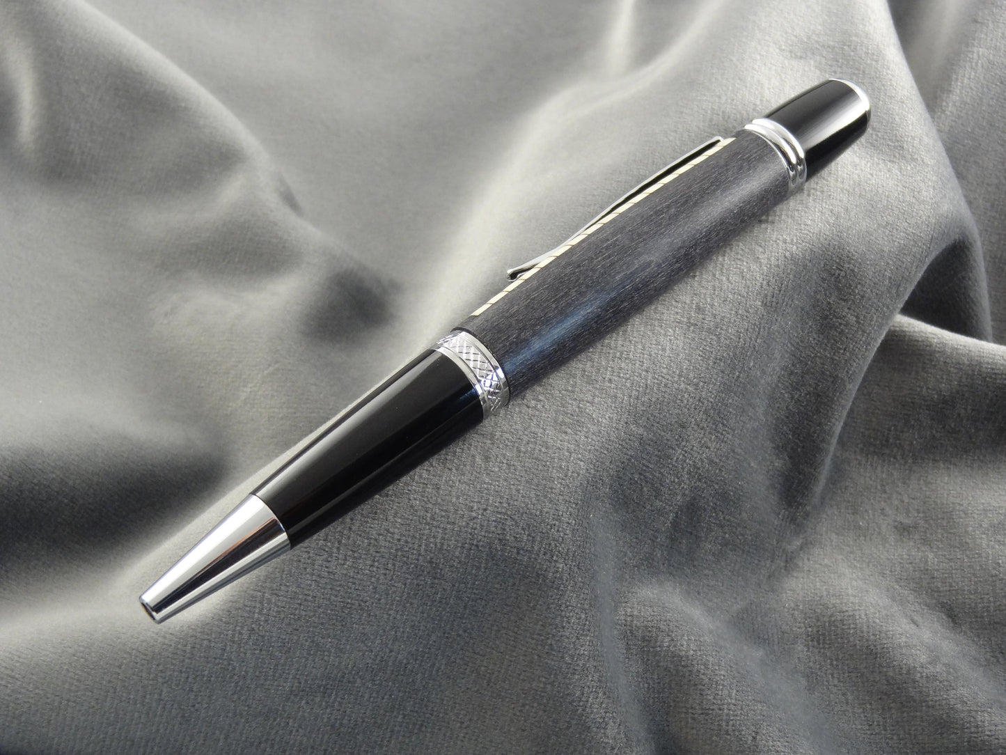 Piano Keyboard Inlay Ink Pen