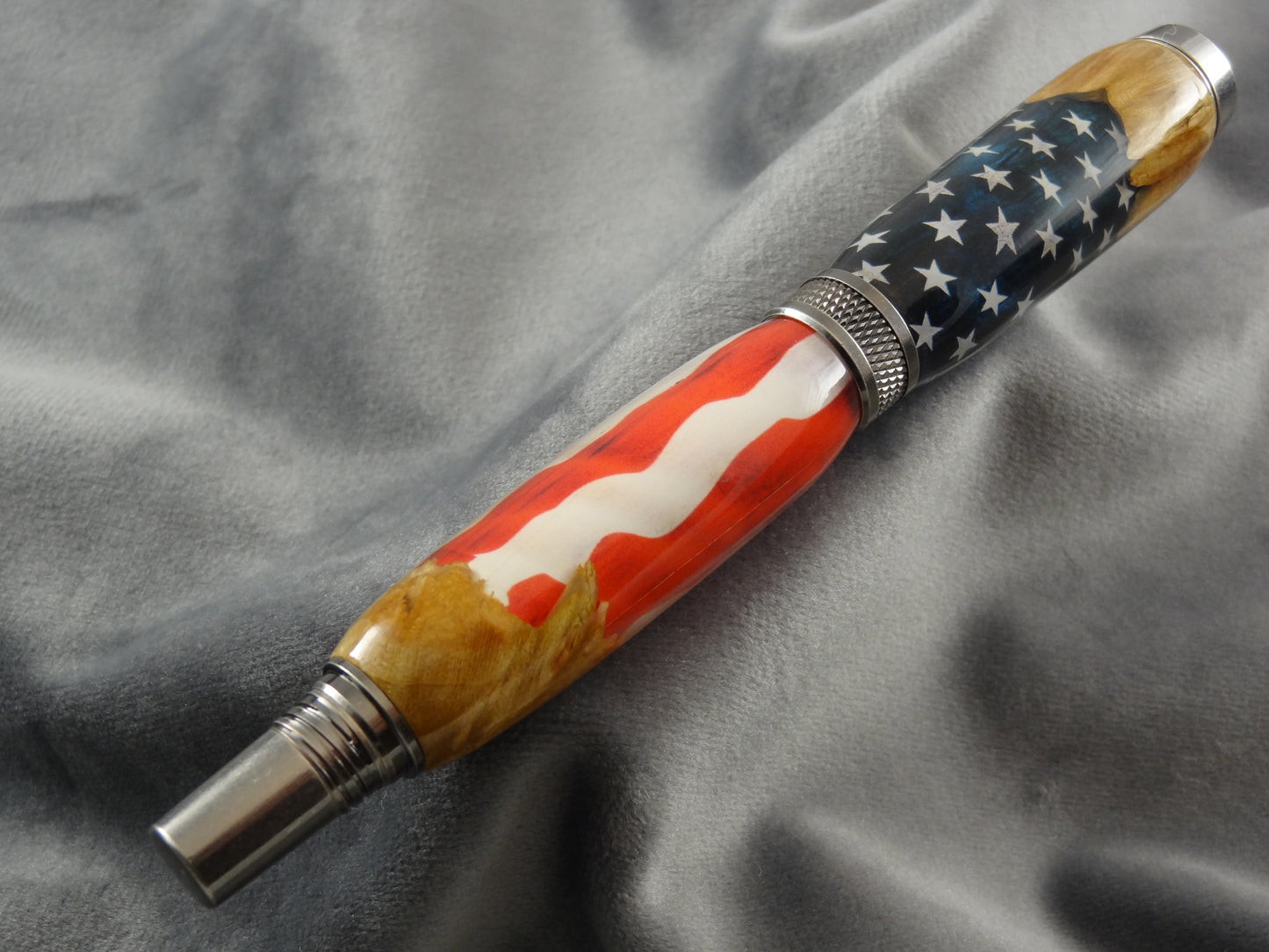 US Flag Hybrid Diamond Knurl Ink Pen