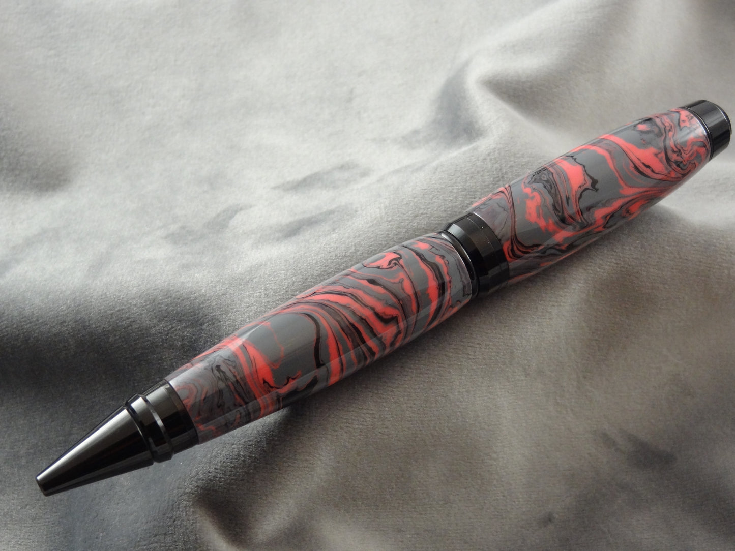 Pretty In Pink Rollerball Ink Pen