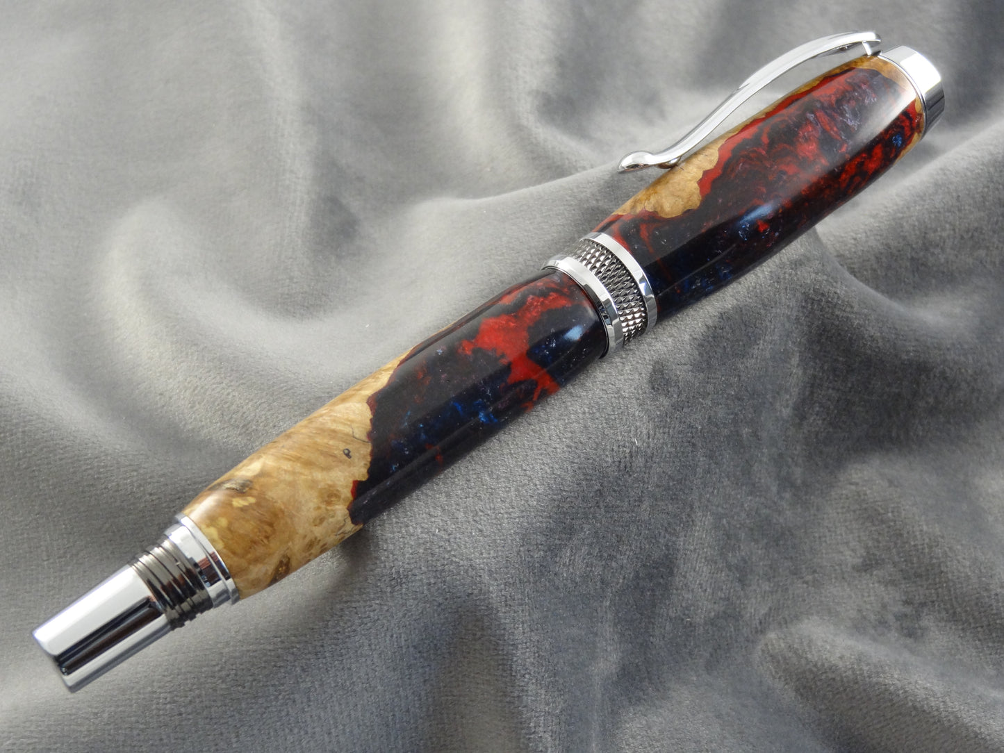 Black Ash Burl Diamond Knurl Ink Pen