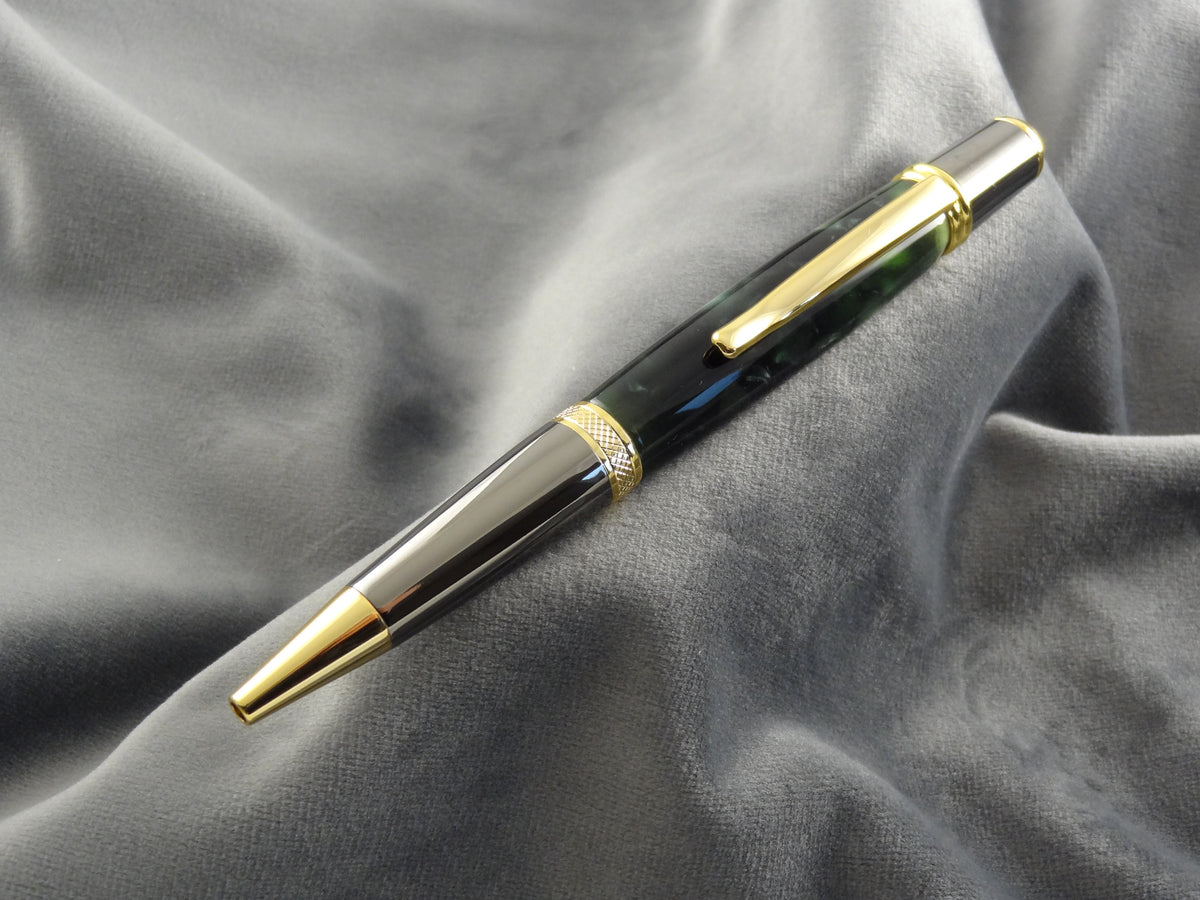 Dark Evergreen Black Pearl Acrylic Ink Pen