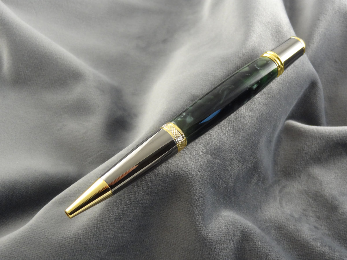 Dark Evergreen Black Pearl Acrylic Ink Pen
