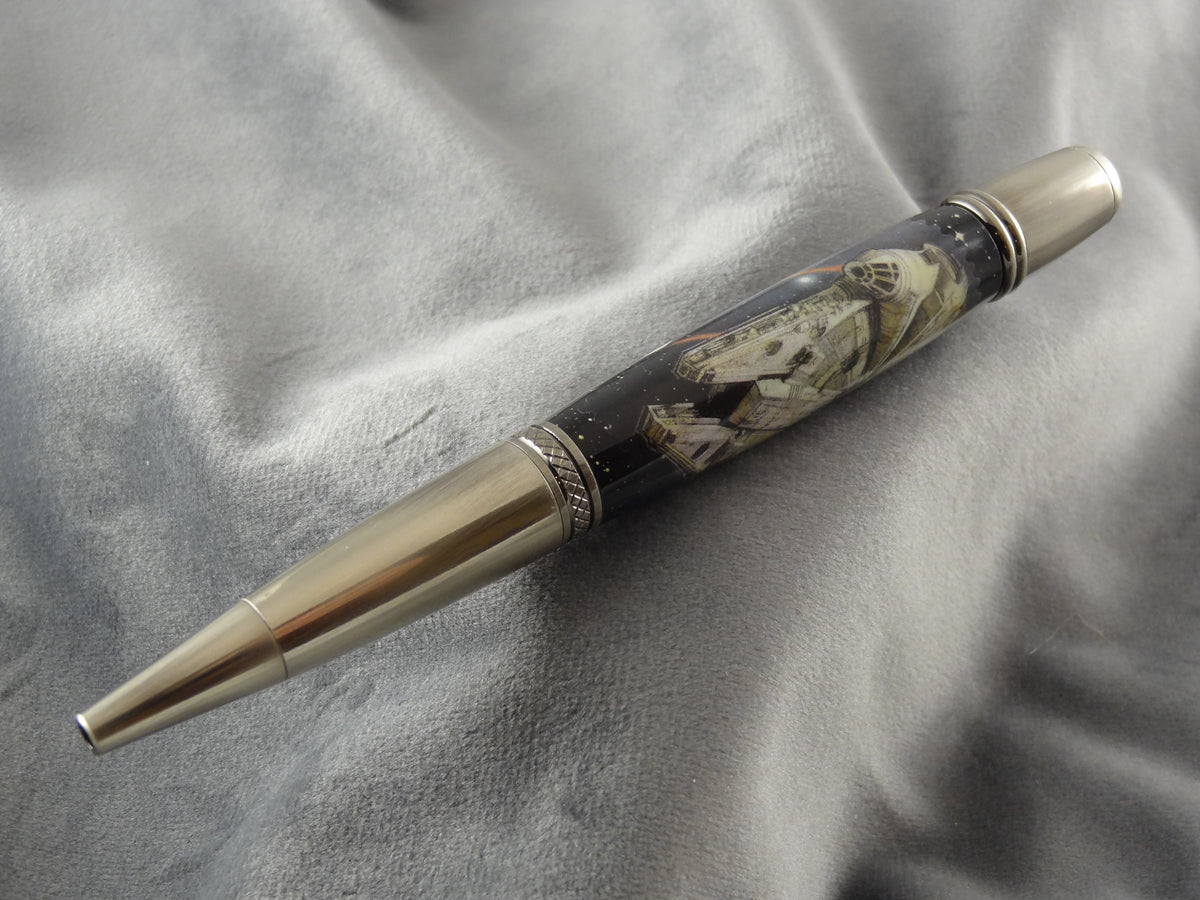 Star Wars Millennium Falcon Round Top Acrylic Ink Pen with COA