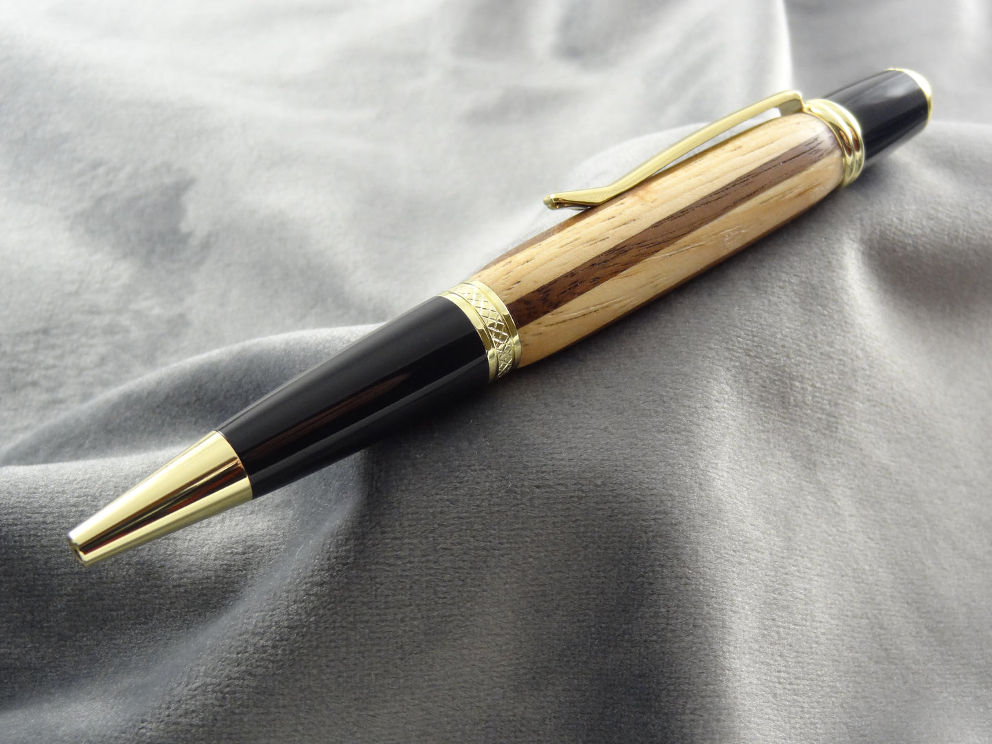 Maple and Walnut Laminated Ink Pen